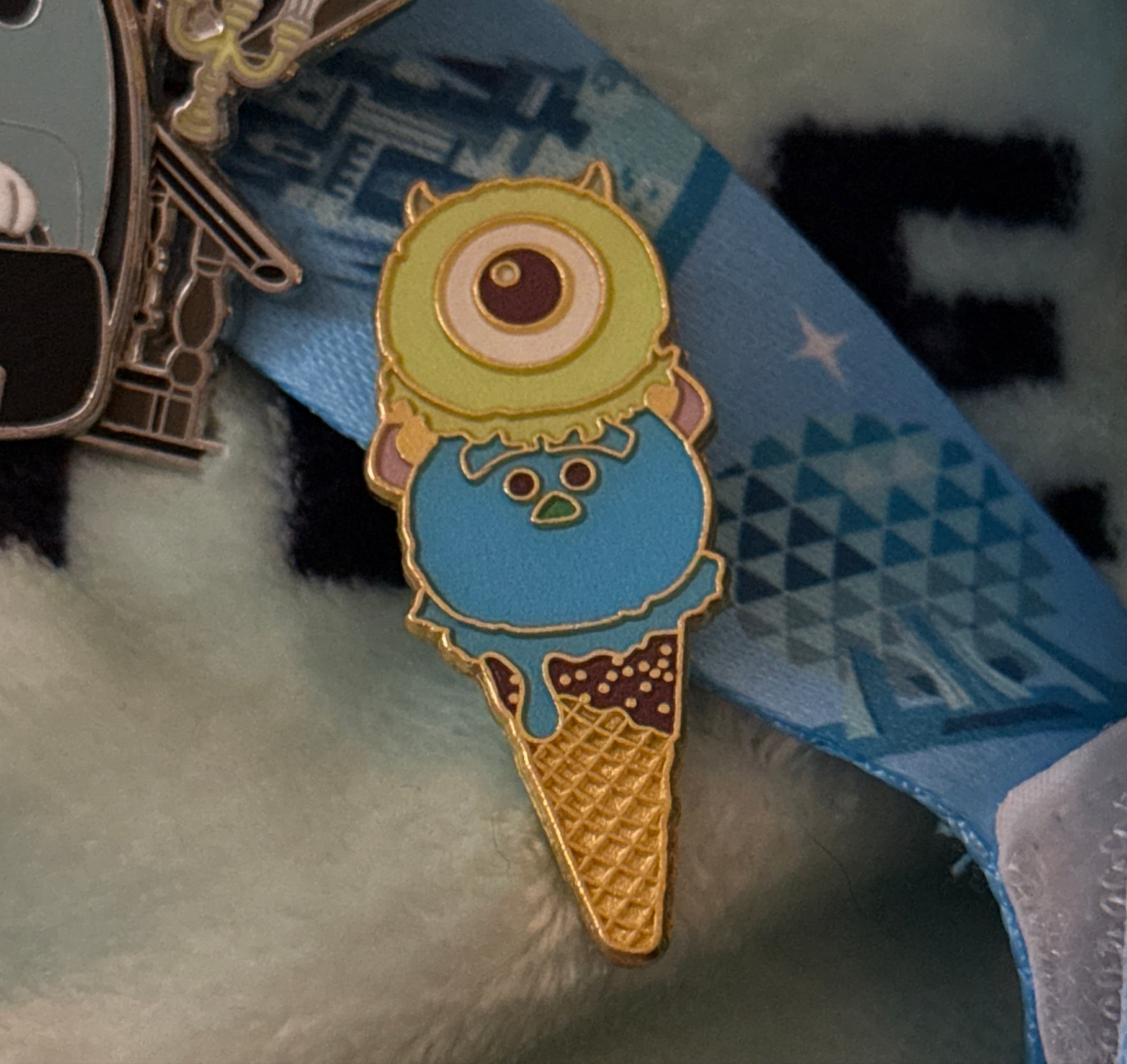 Mike & Sulley Ice Cream Cone - Monsters, Inc. - WDW Hidden Disney 2024: Wave 1 front