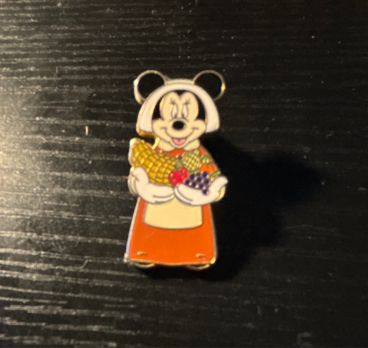 Minnie Mouse Pilgrim with Cornucopia Thanksgiving Pin front