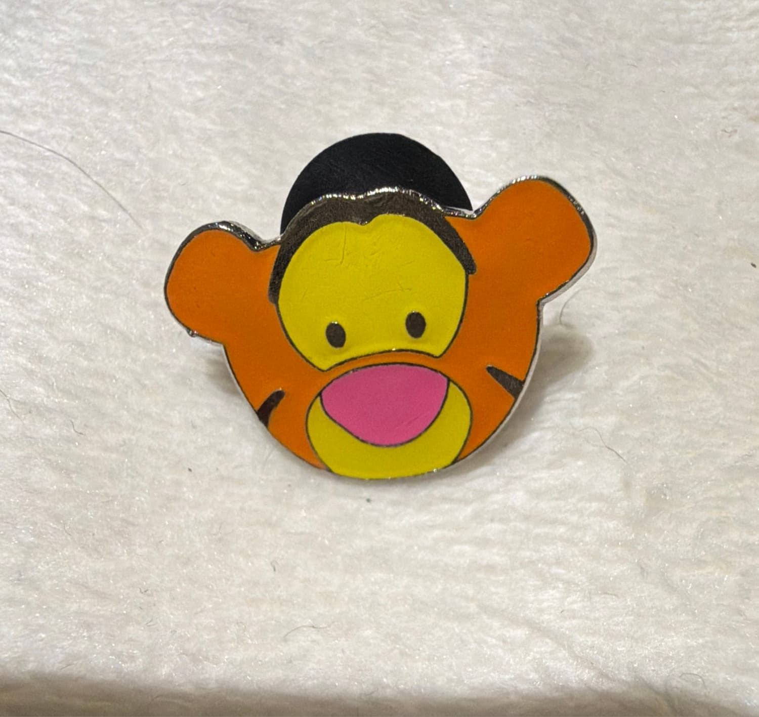 Tigger Head Face Pin