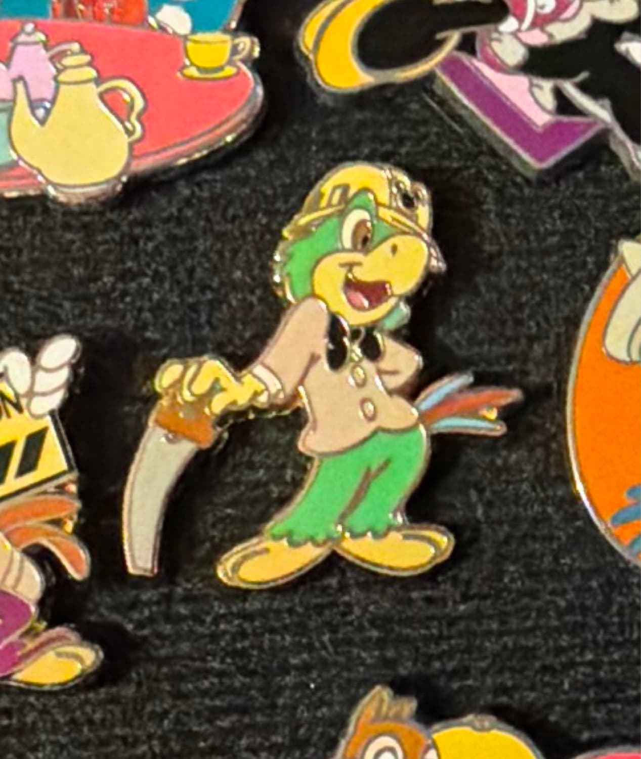 Jose Carioca Refurbishment Pin front
