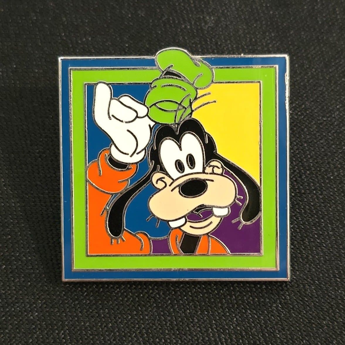 Magical Mystery Pins Pouch - Series 1