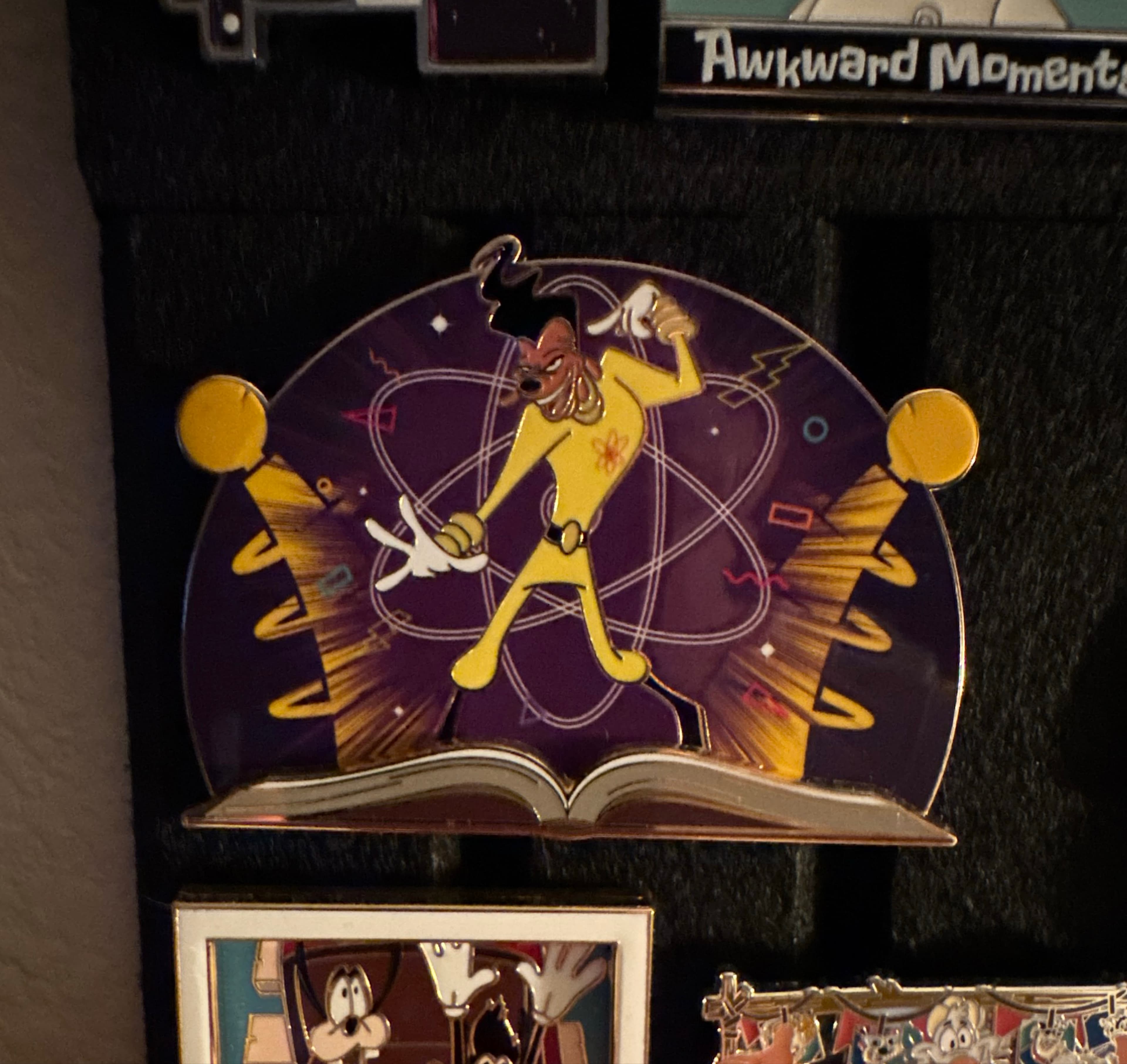 PALM Powerline Storybook LE Pin front