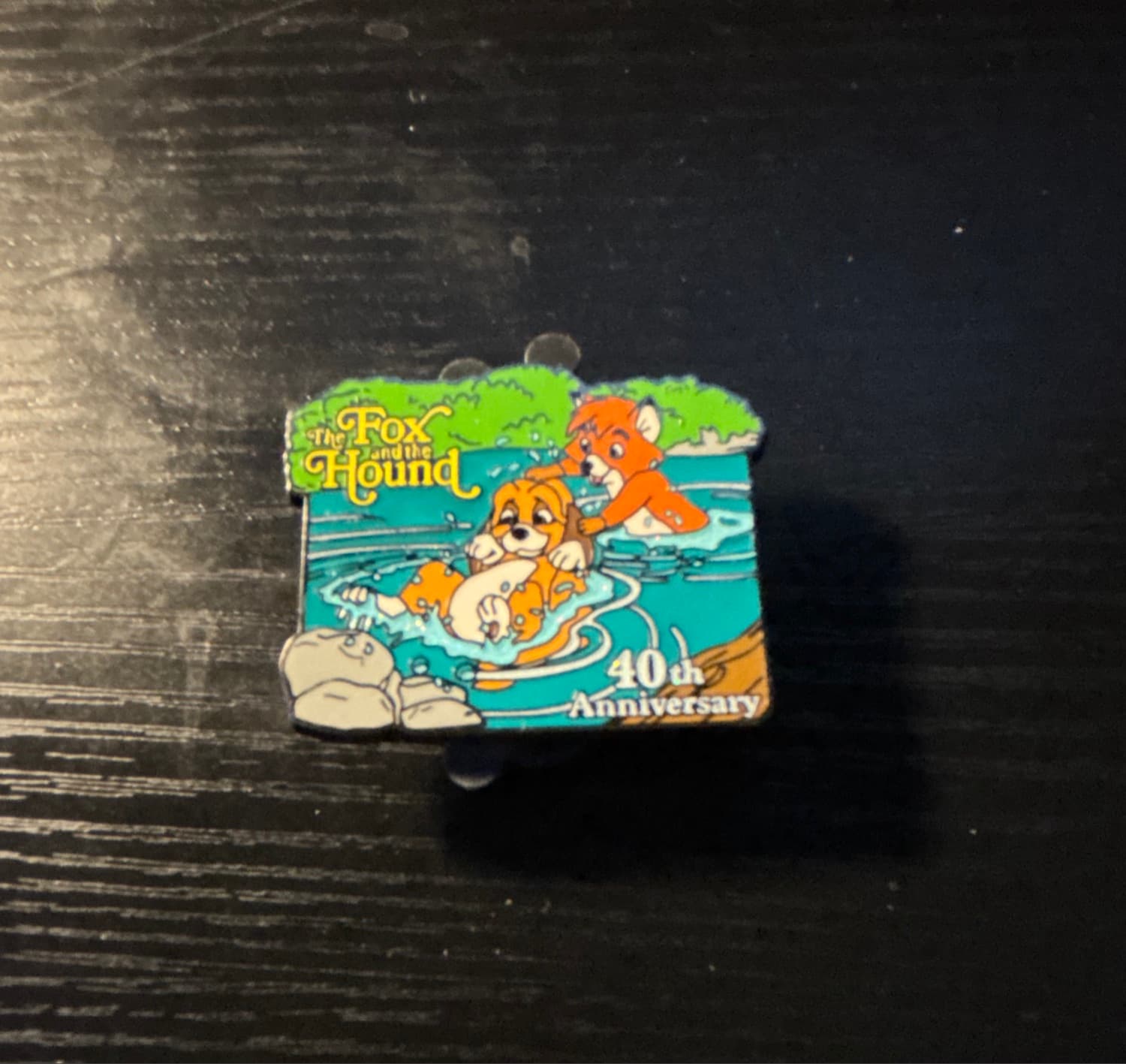 The Fox and the Hound 40th Anniversary Pin – Limited Release front