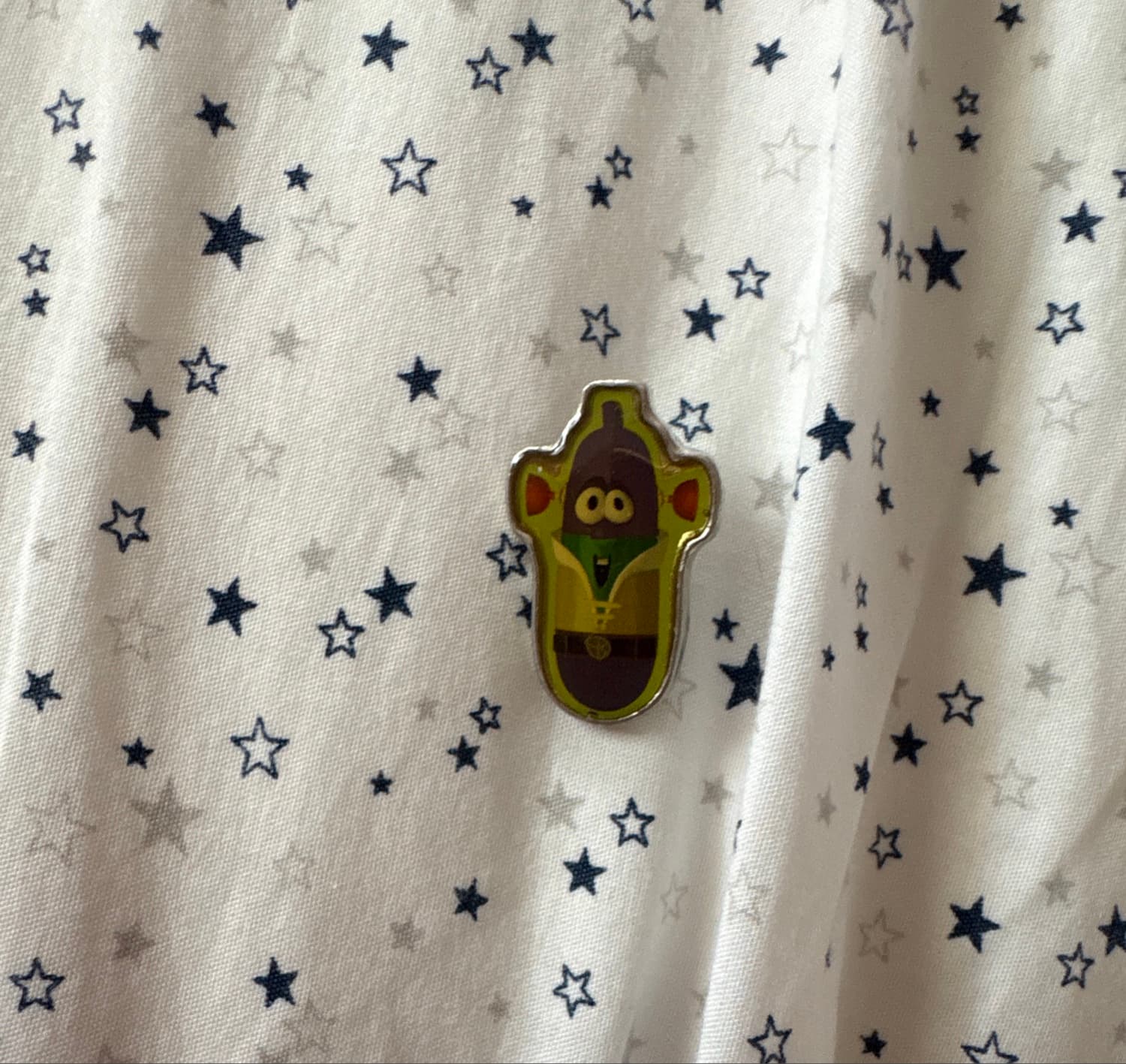 LarryBoy (Larry the Cucumber) Lapel Pin