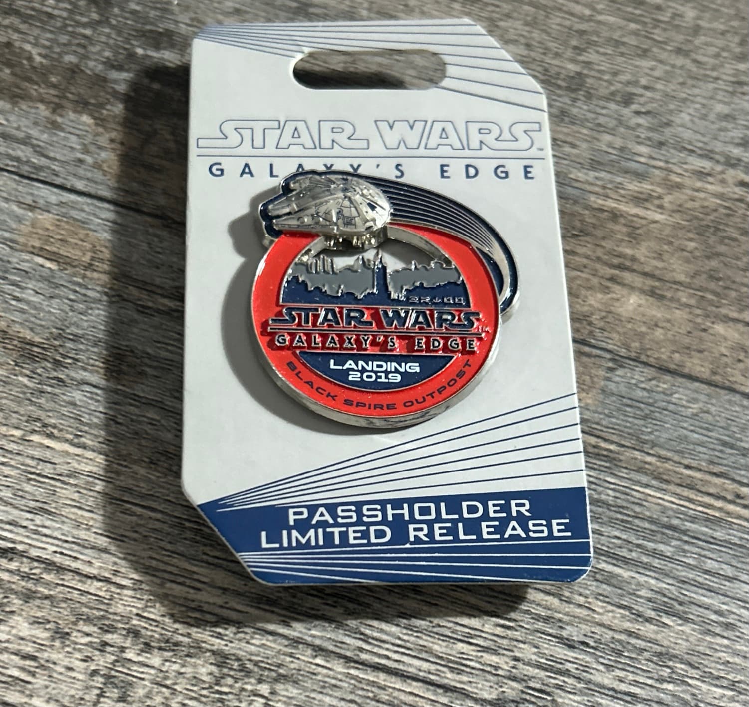 Star Wars Galaxy's Edge - Annual Passholder Exclusive