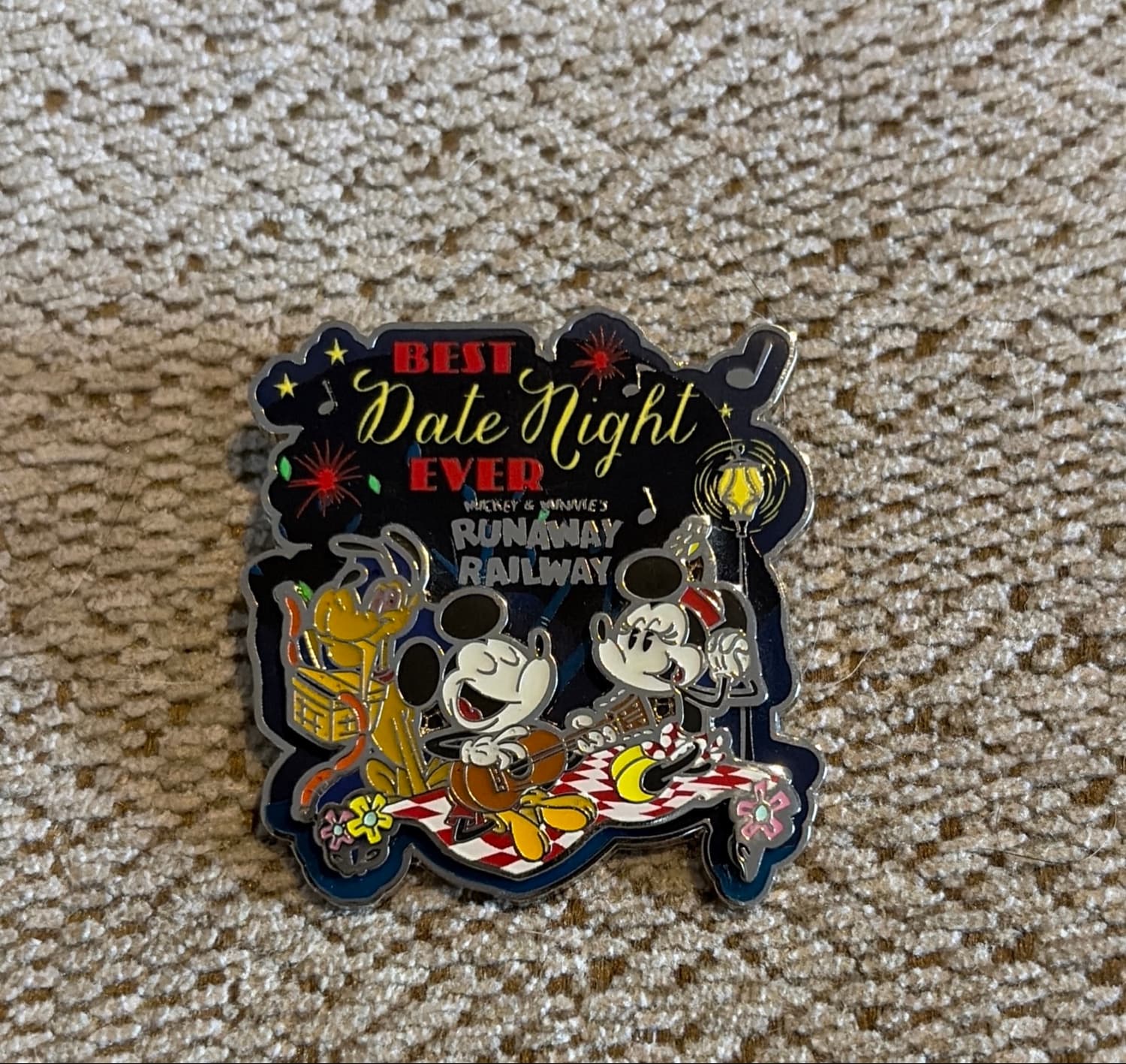 Mickey & Minnie's Runaway Railway Disney pin series