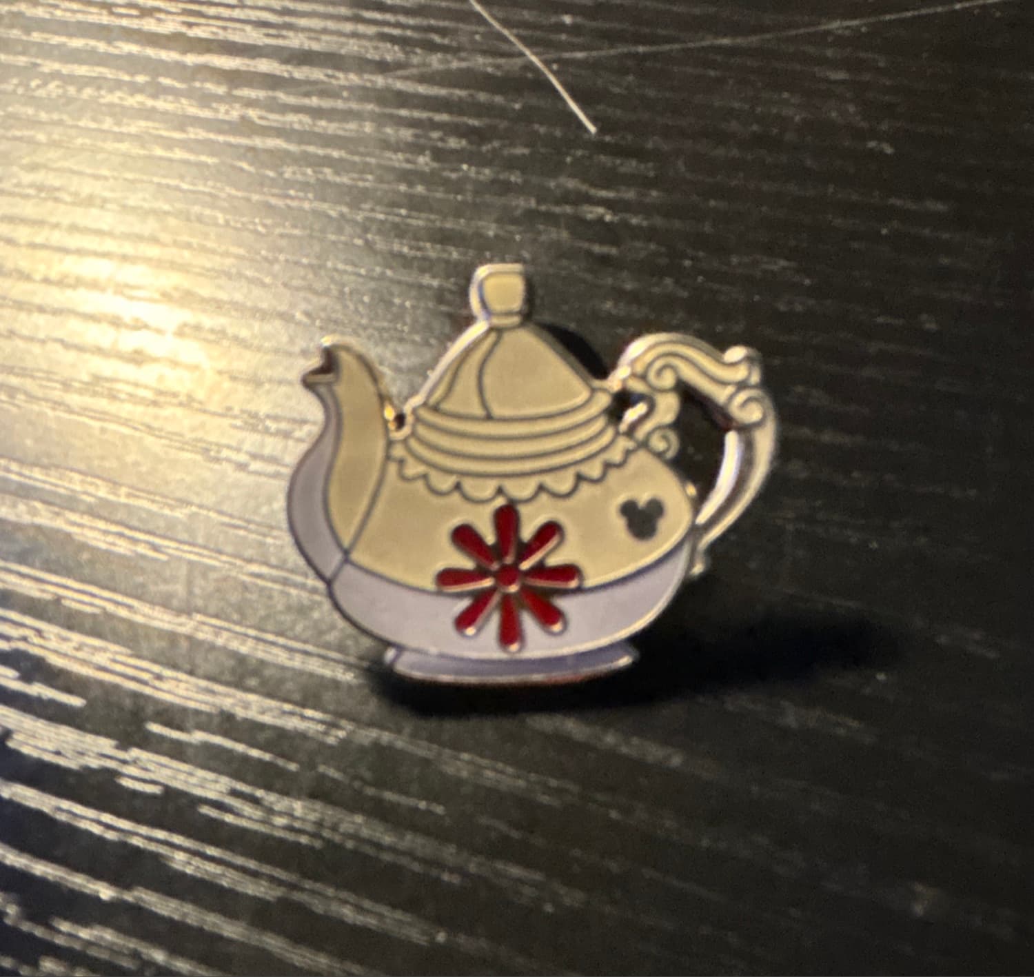 Teapot - 2011 Hidden Mickey - United Kingdom Set front