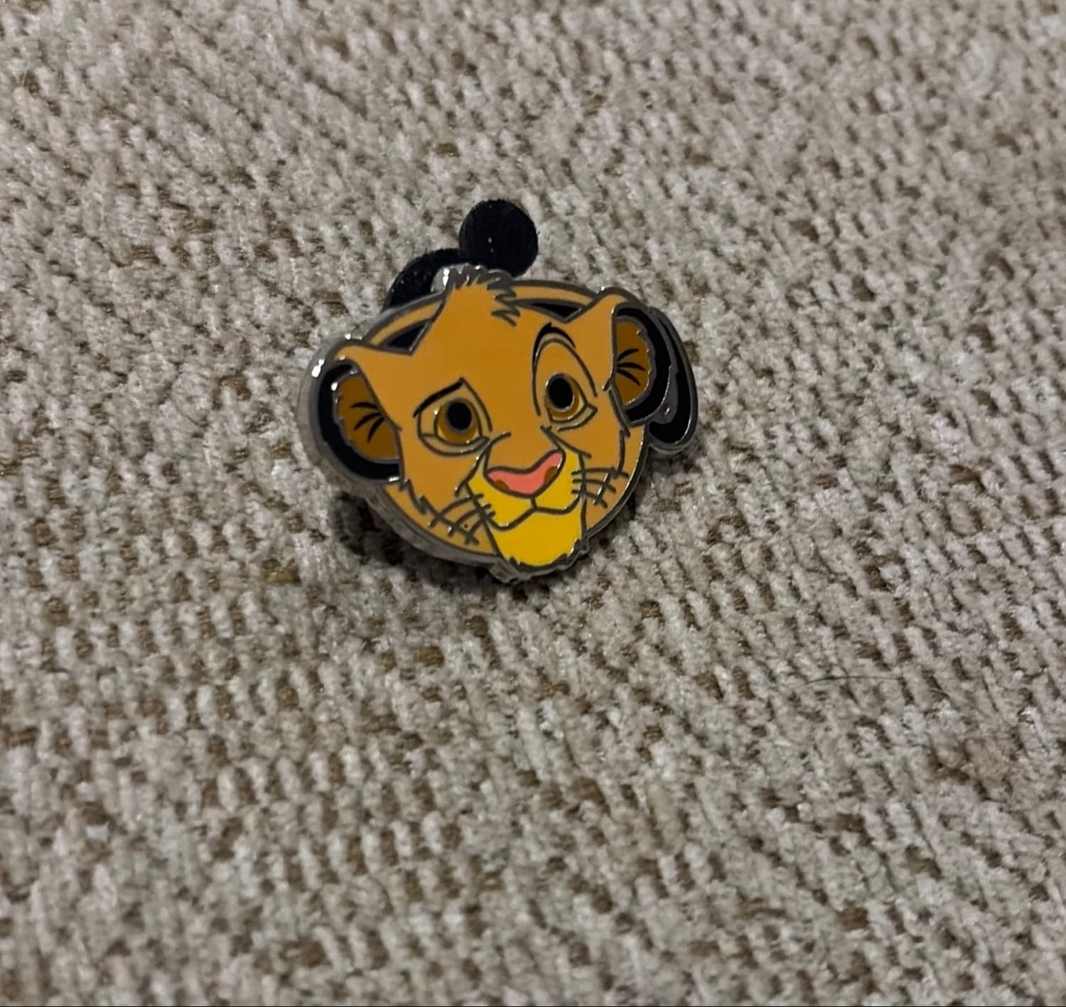 Simba Hidden Mickey Lion King Face front