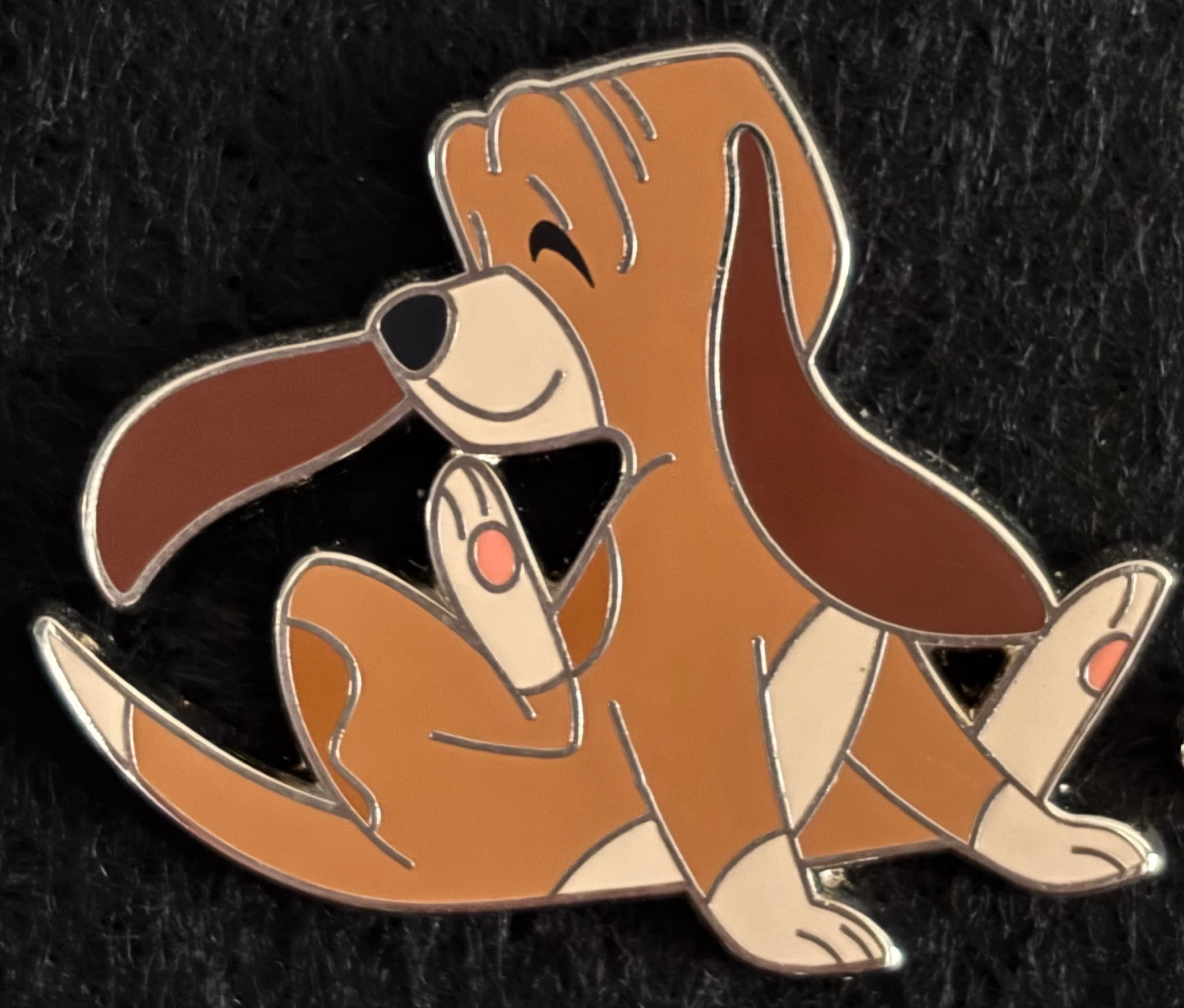Disney Dogs Copper (Fox and the Hound) front