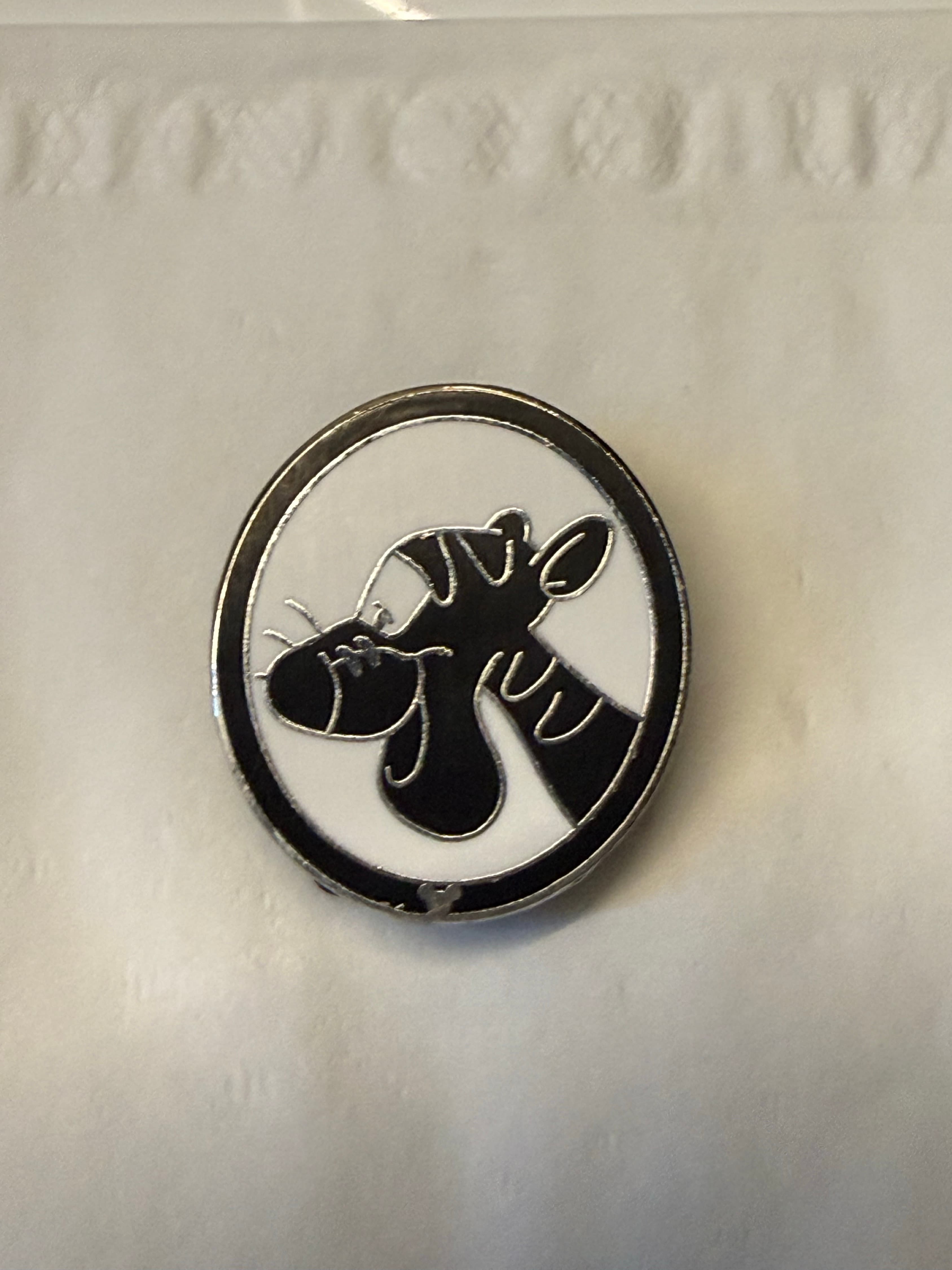 Tigger Silhouette - Pooh Character Silhouette - DLR Hidden Disney 2009: Wave 1 front