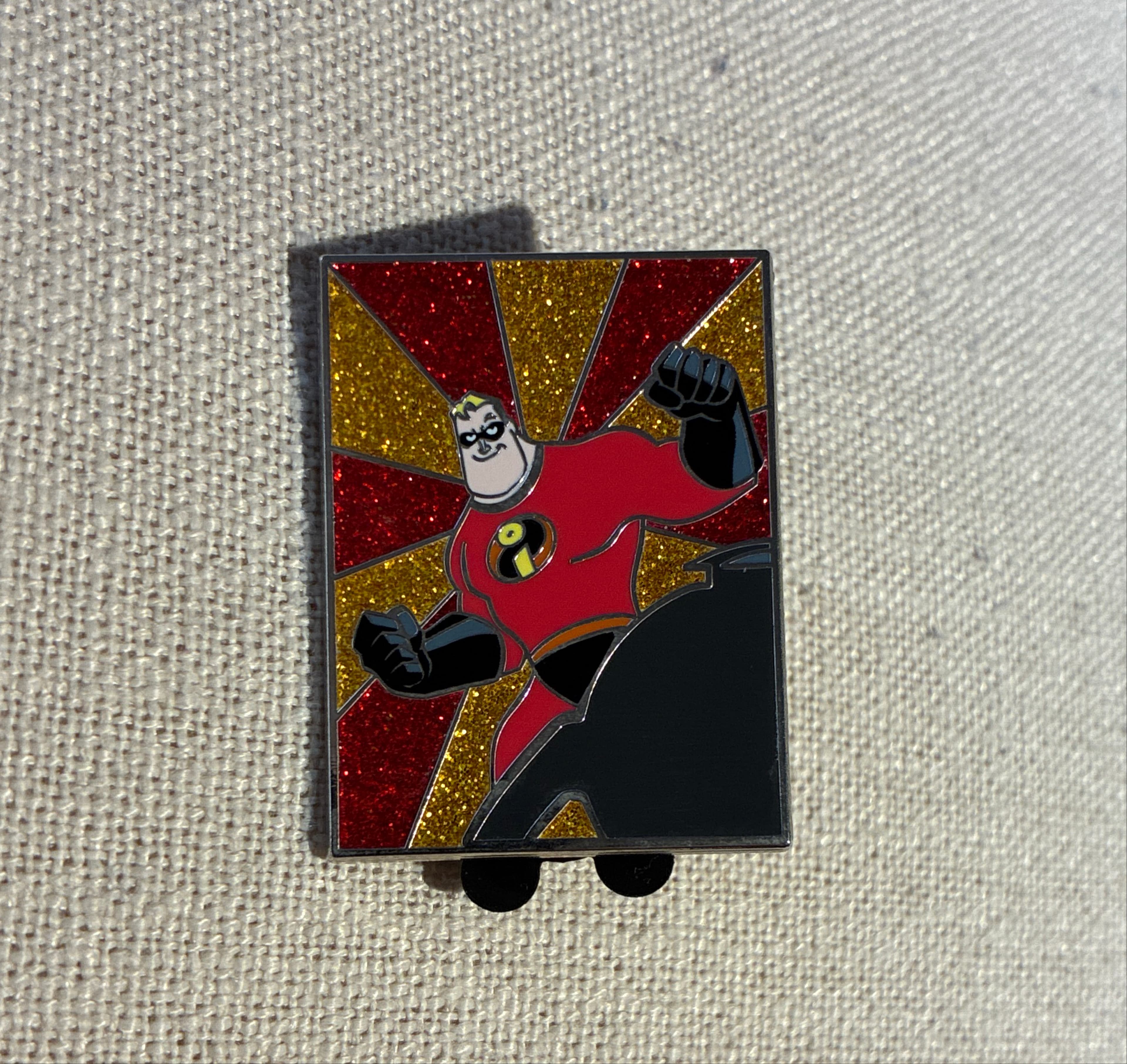 Mr. Incredible (Glitter Sunburst Background)