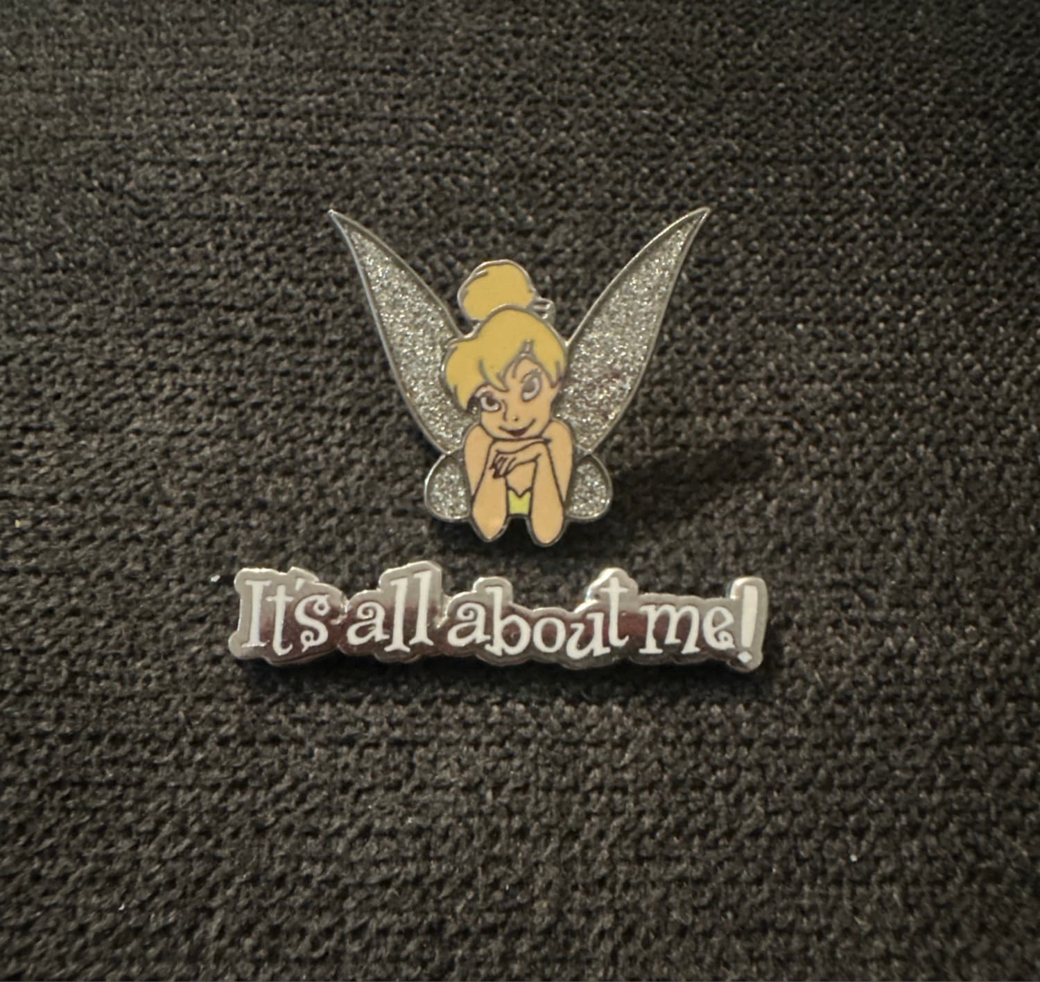 Tinker Bell It's all about me 2 pin set front