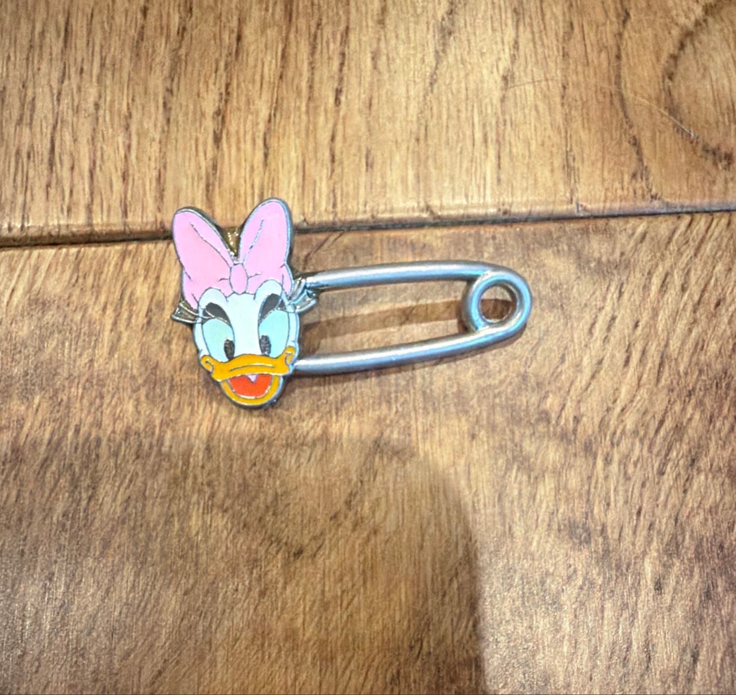 Daisey Duck front