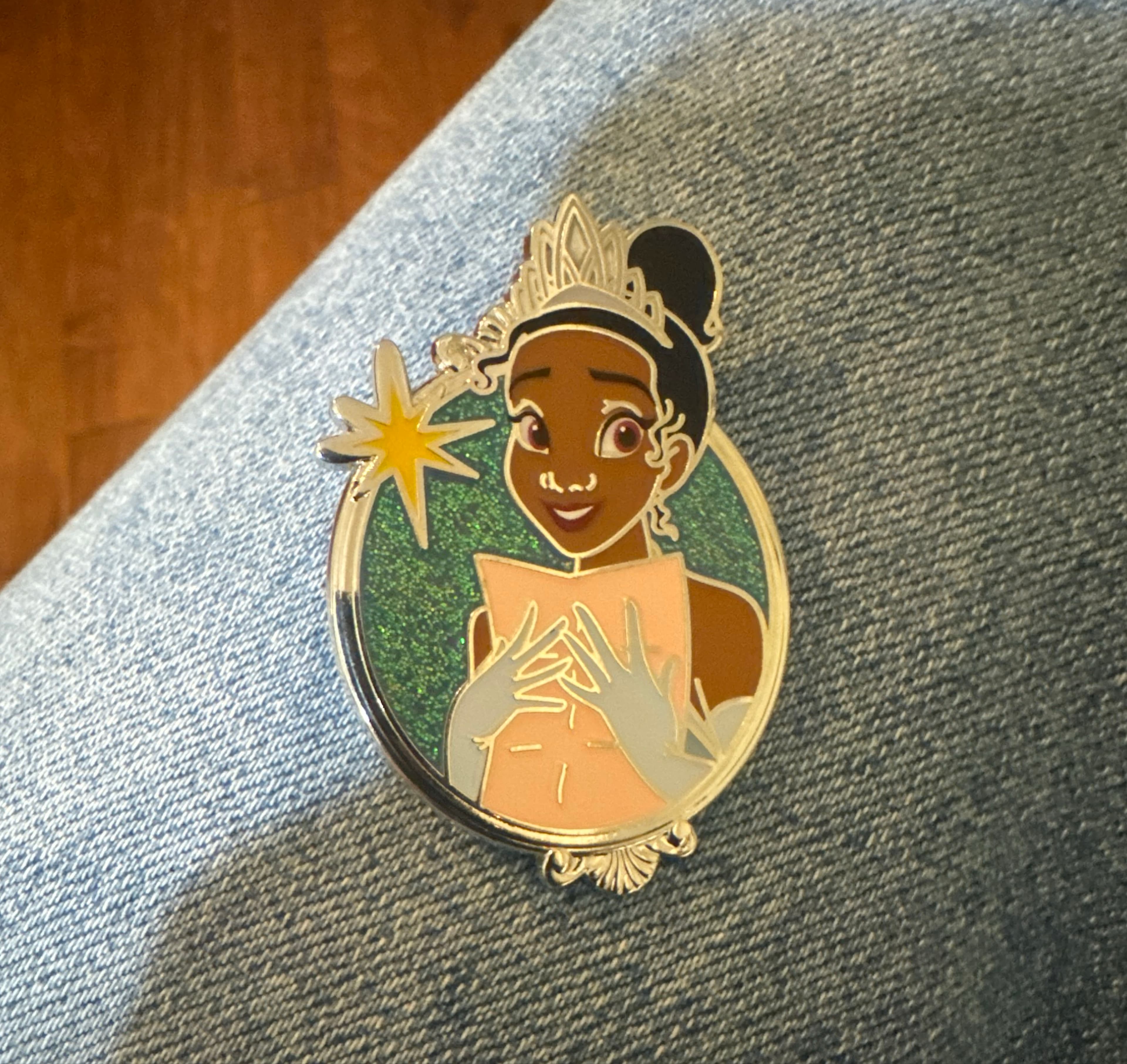 Tiana with Wishing Star - 2025 Princess Glitter Portraits Collection Pina front