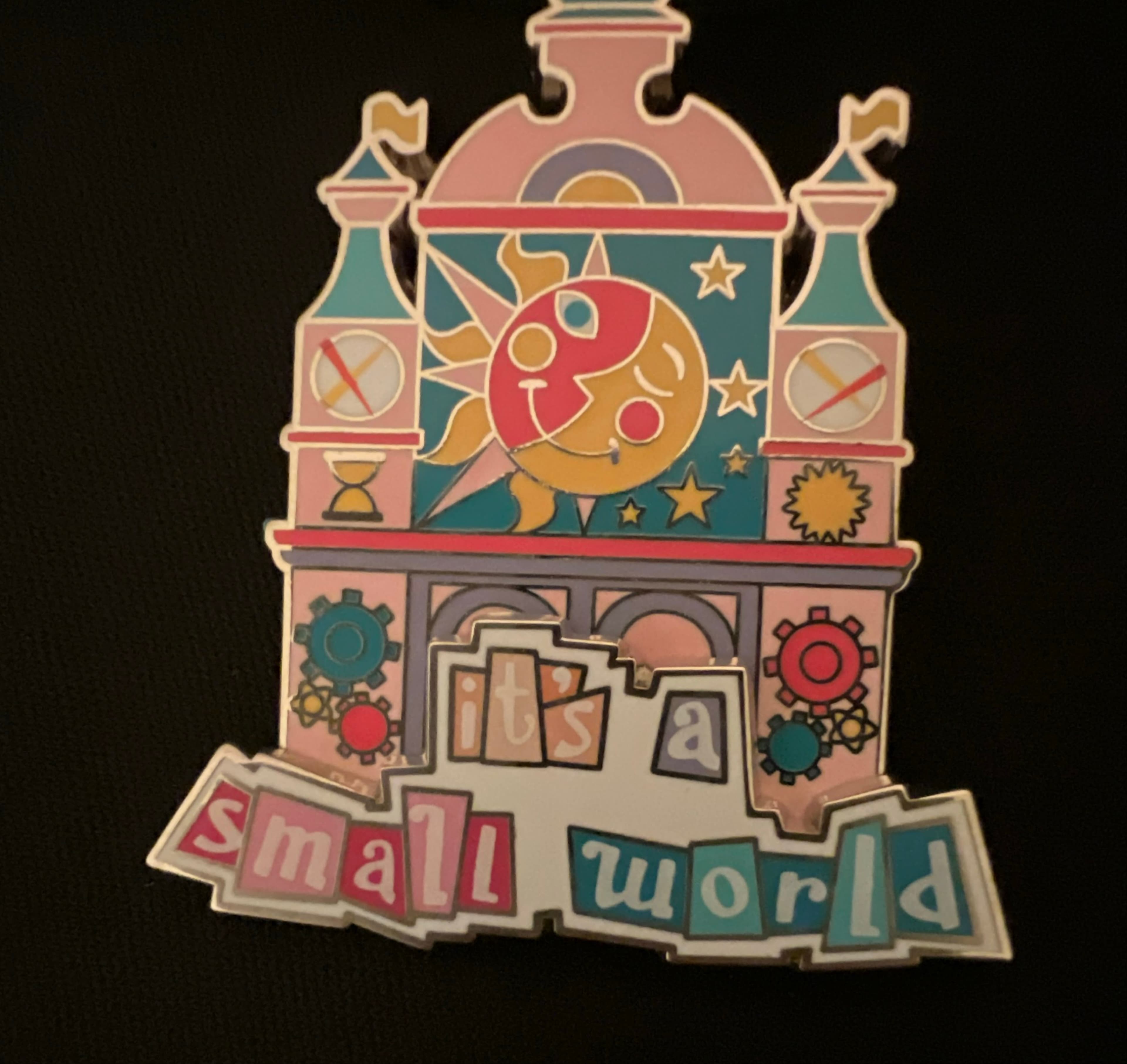 Disneyland Paris Core Pins - it's a small world