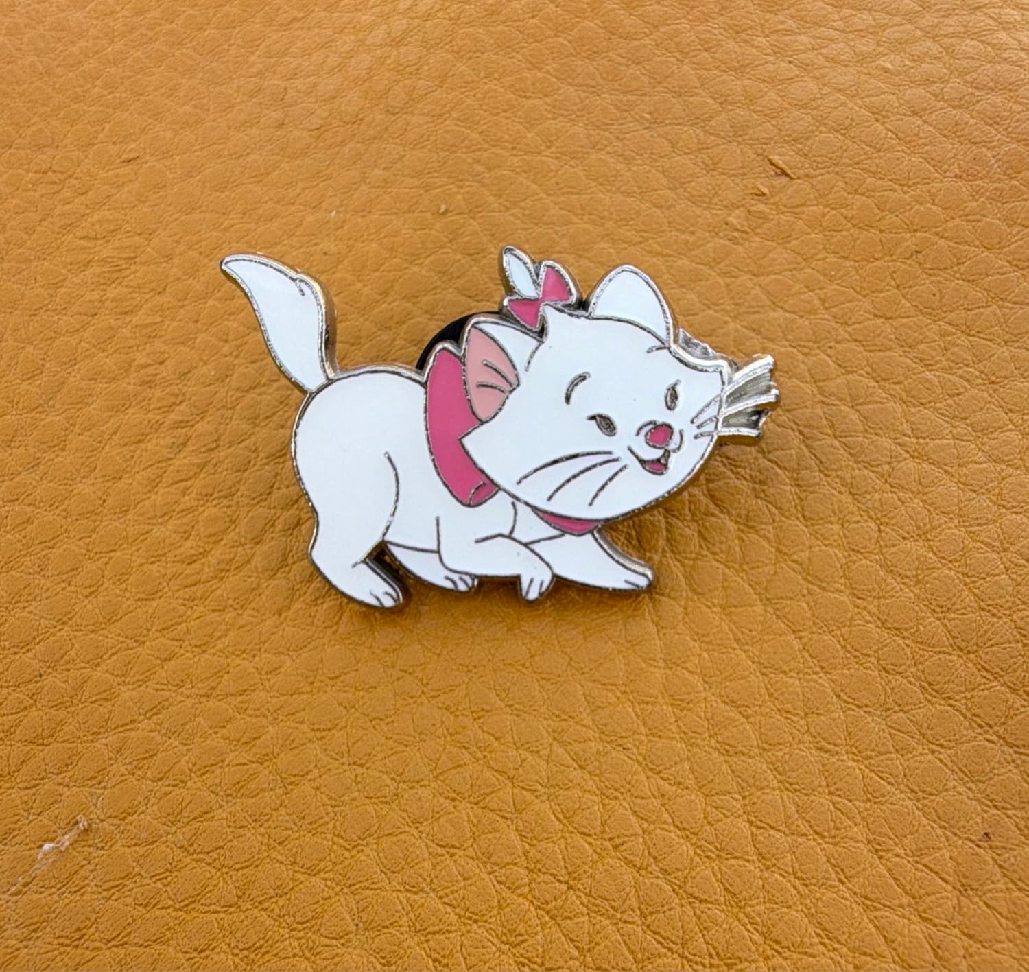 Loungefly The Aristocats Marie 3D Bow Enamel Pin front