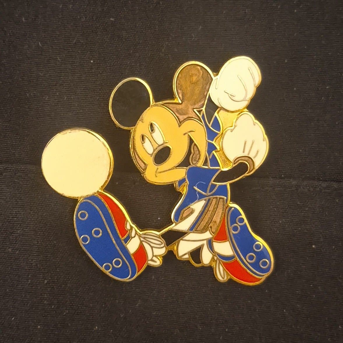 Mickey's All American Pin Festival Summer Games 2004