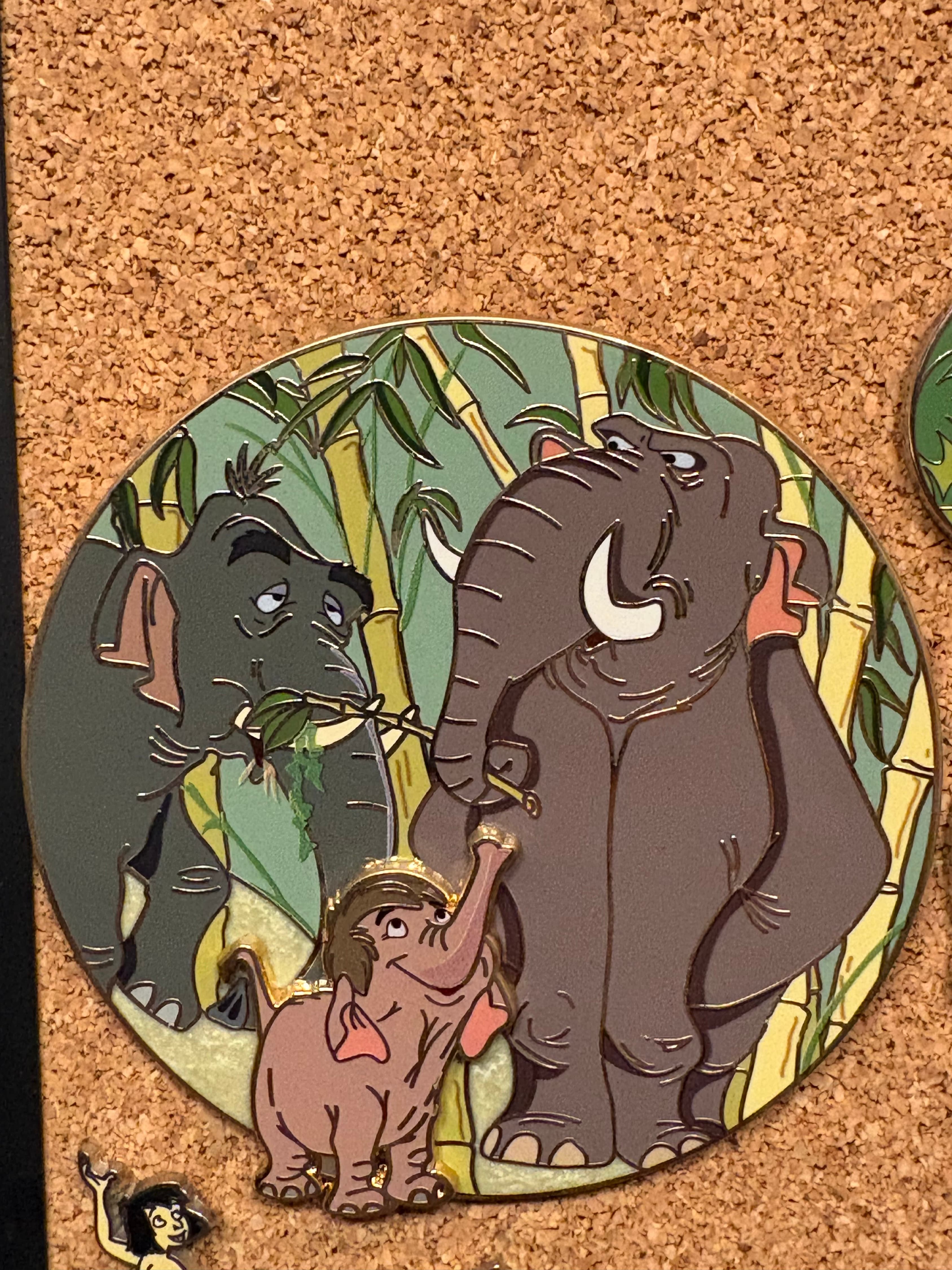 Jumbo Jungle Book Fantasy Pin front