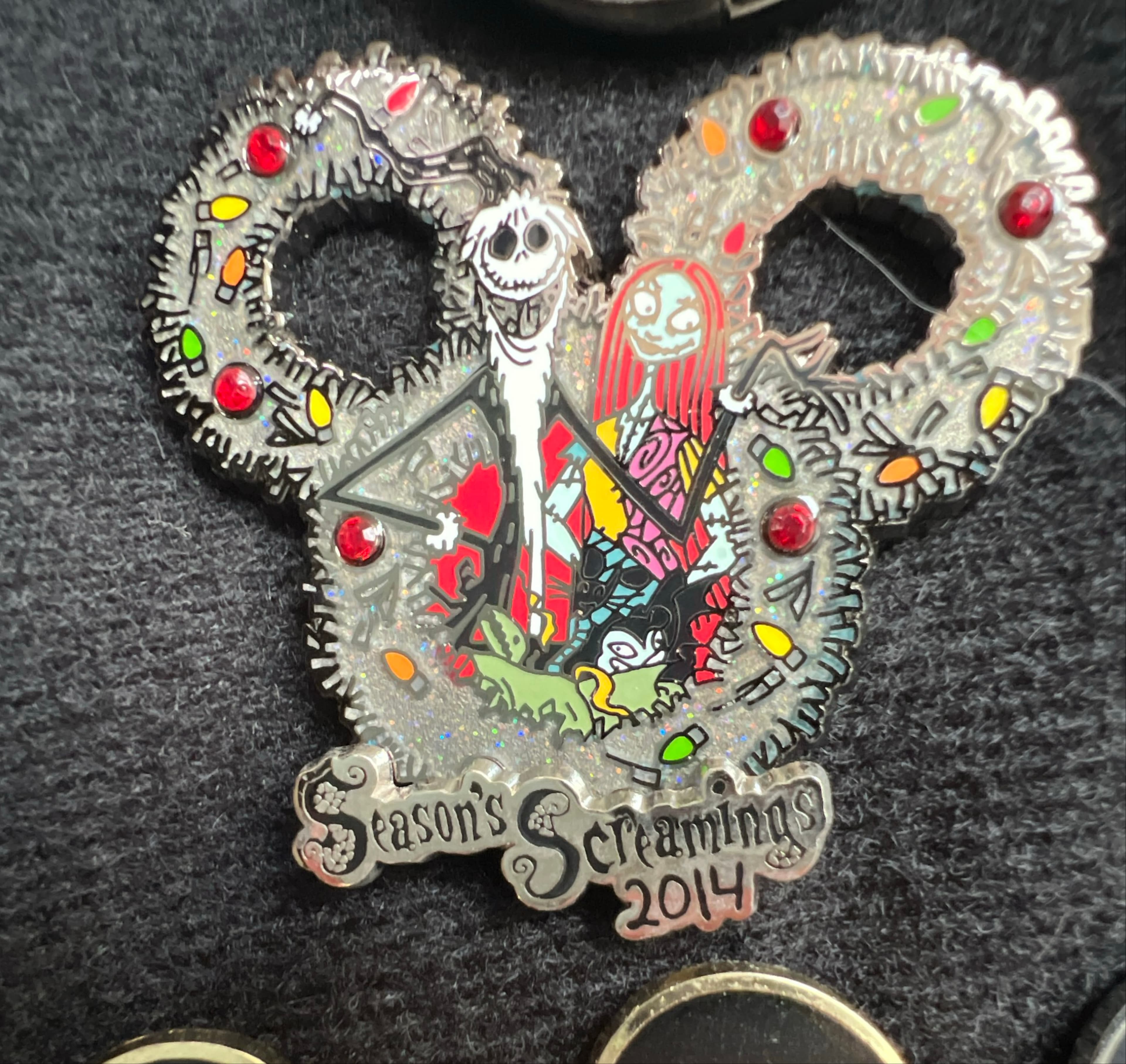 Disney Christmas Pin - Season's Screamings 2014 - Jack and Sally front