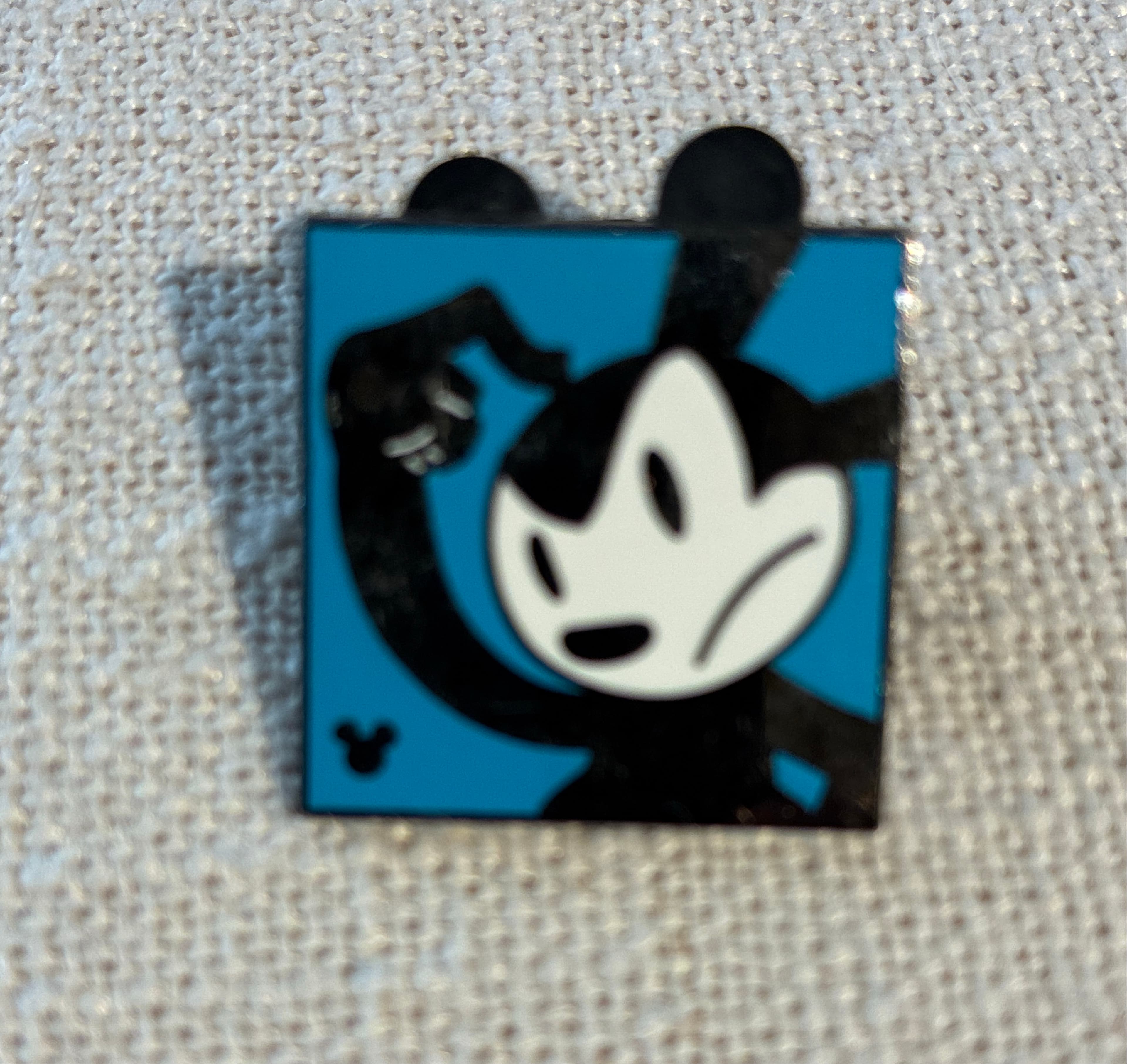 Confused Oswald front