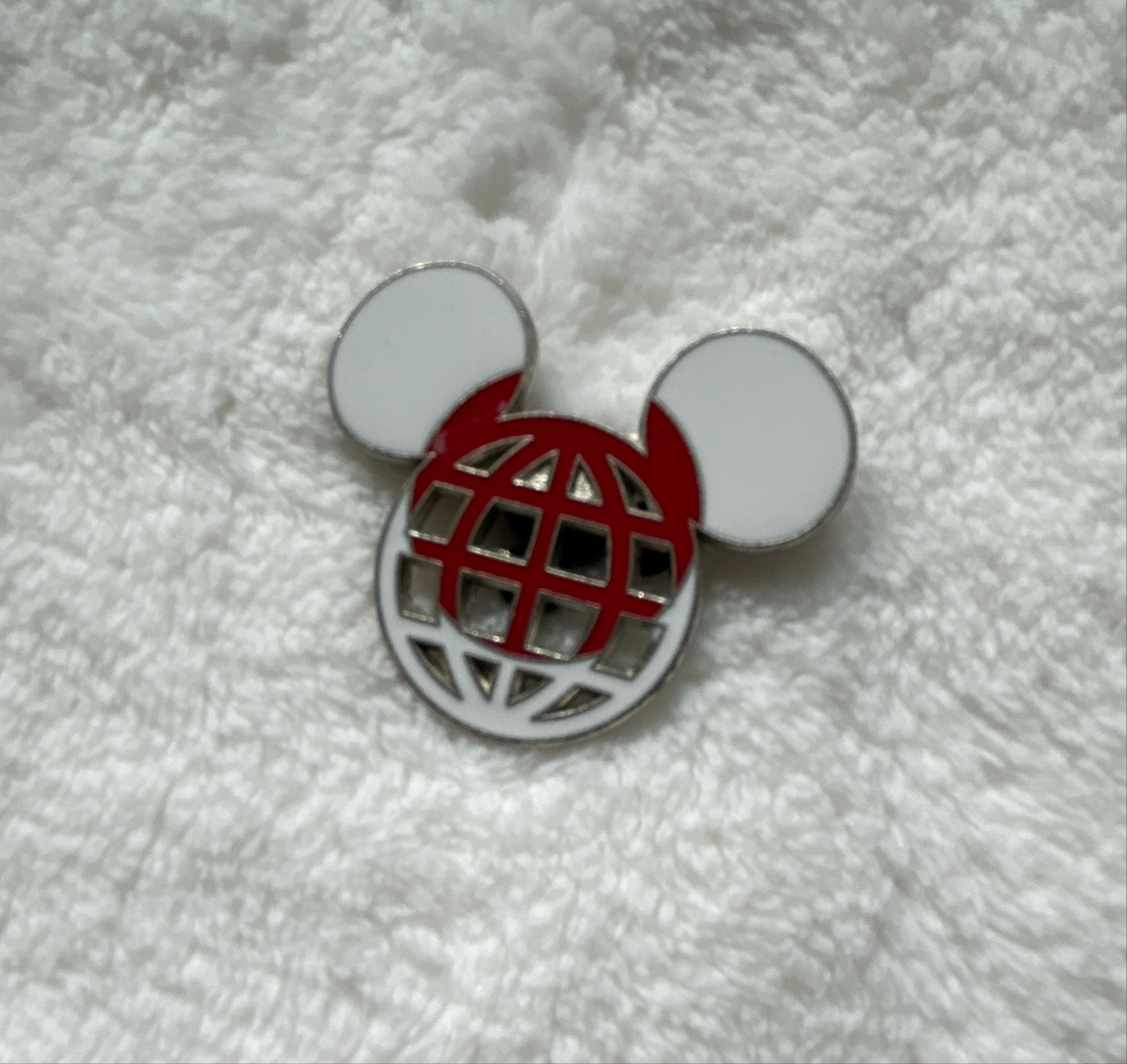 Mickey Mouse Icon Lattice Globe - Red & White front