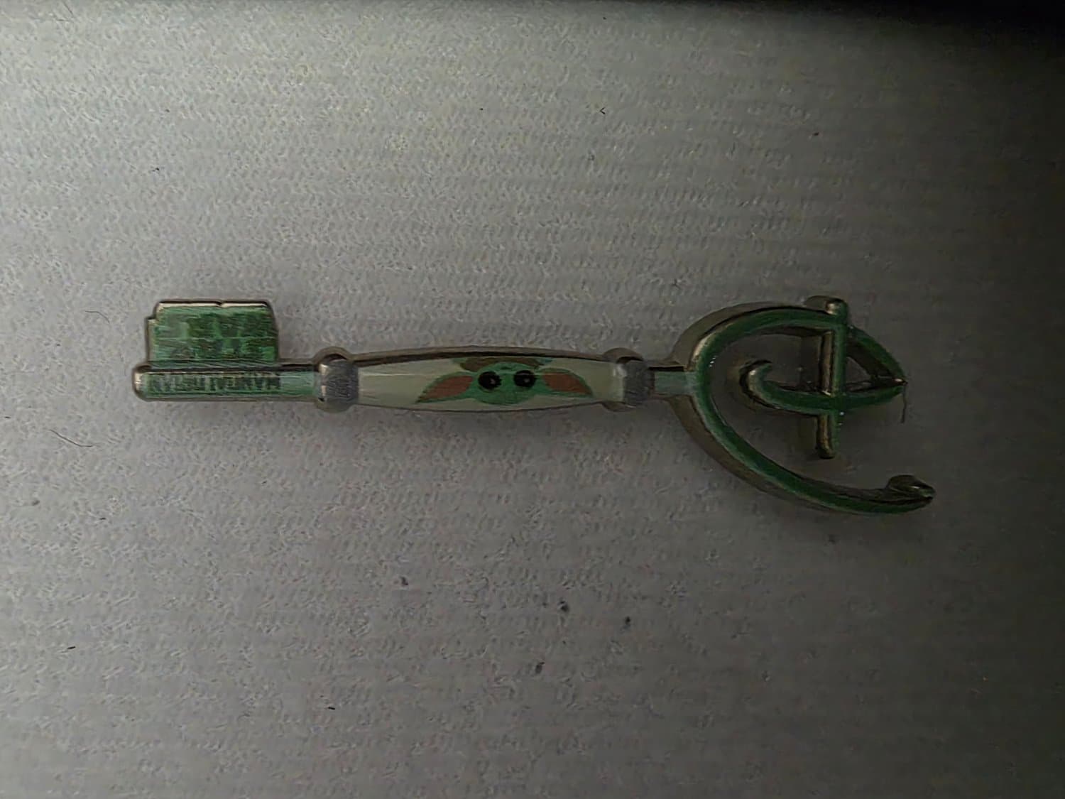 Grogu (The Child) Mandalorian key 38224