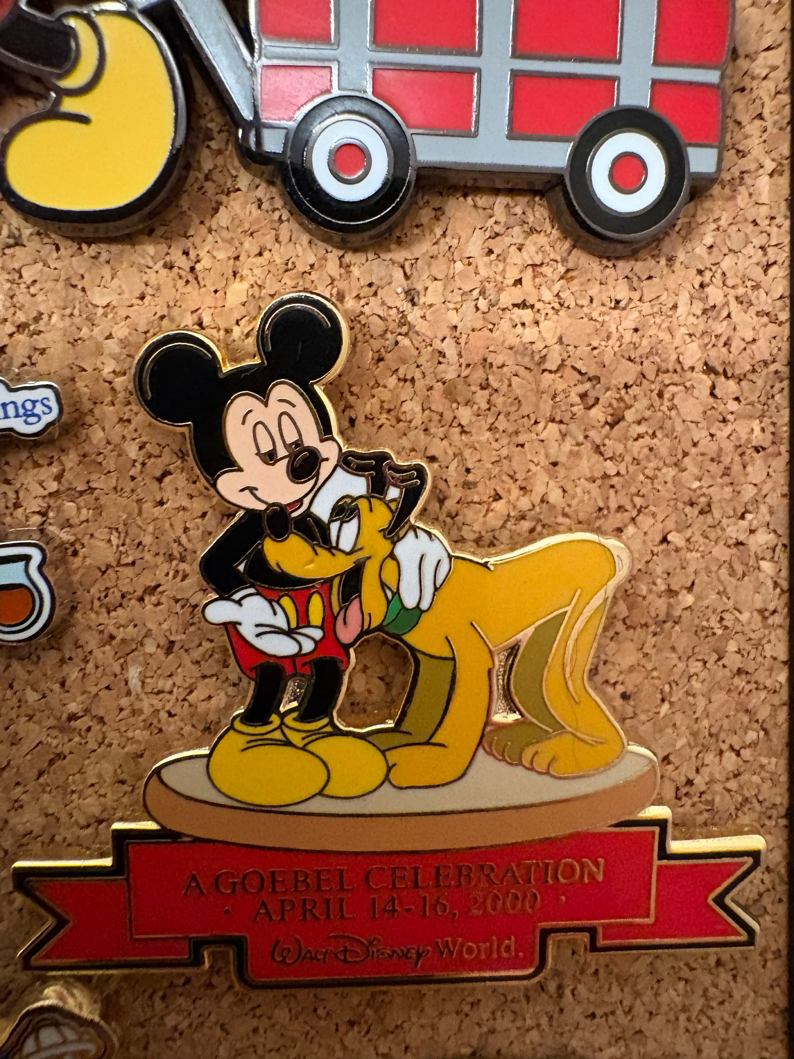 WDW - Goebel Convention (Mickey Mouse & Pluto) front