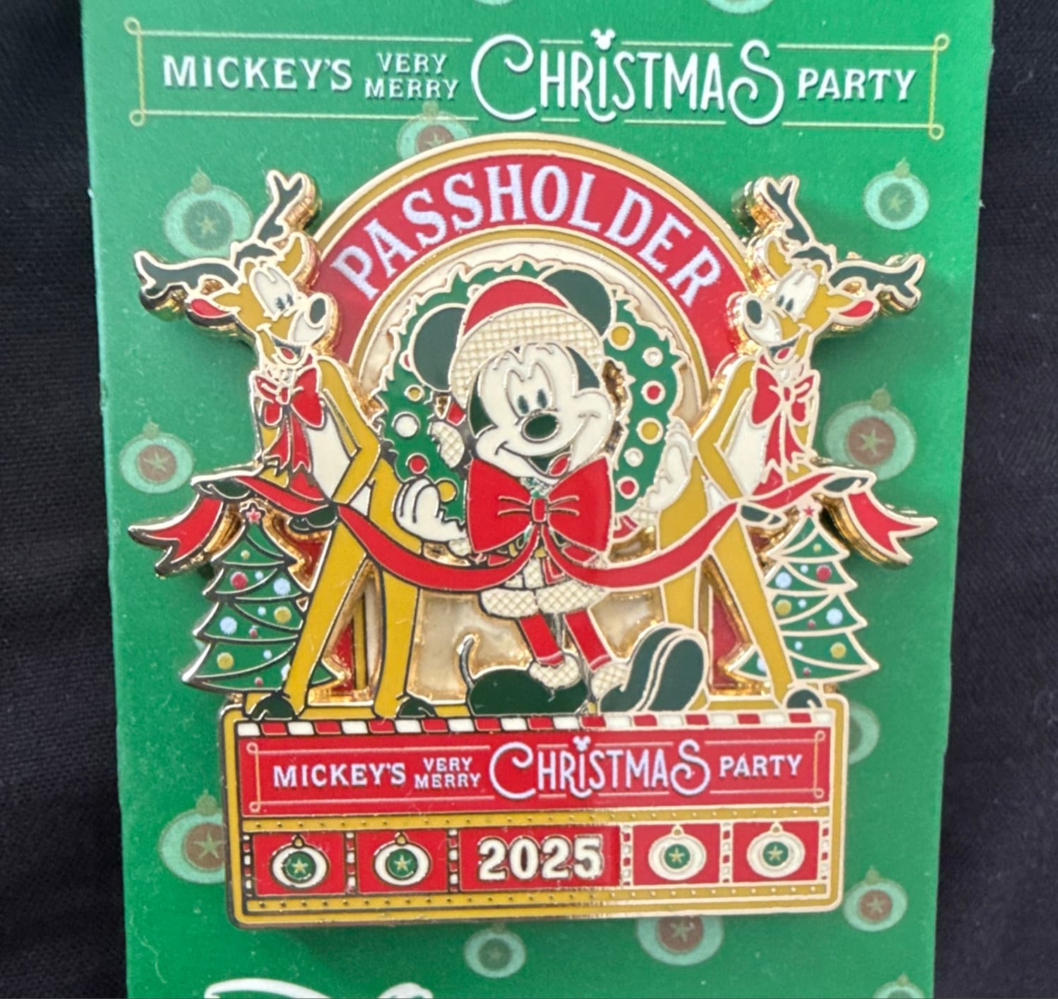 Mickey's Very Merry Christmas Party 2025 Annual Passholder Pin