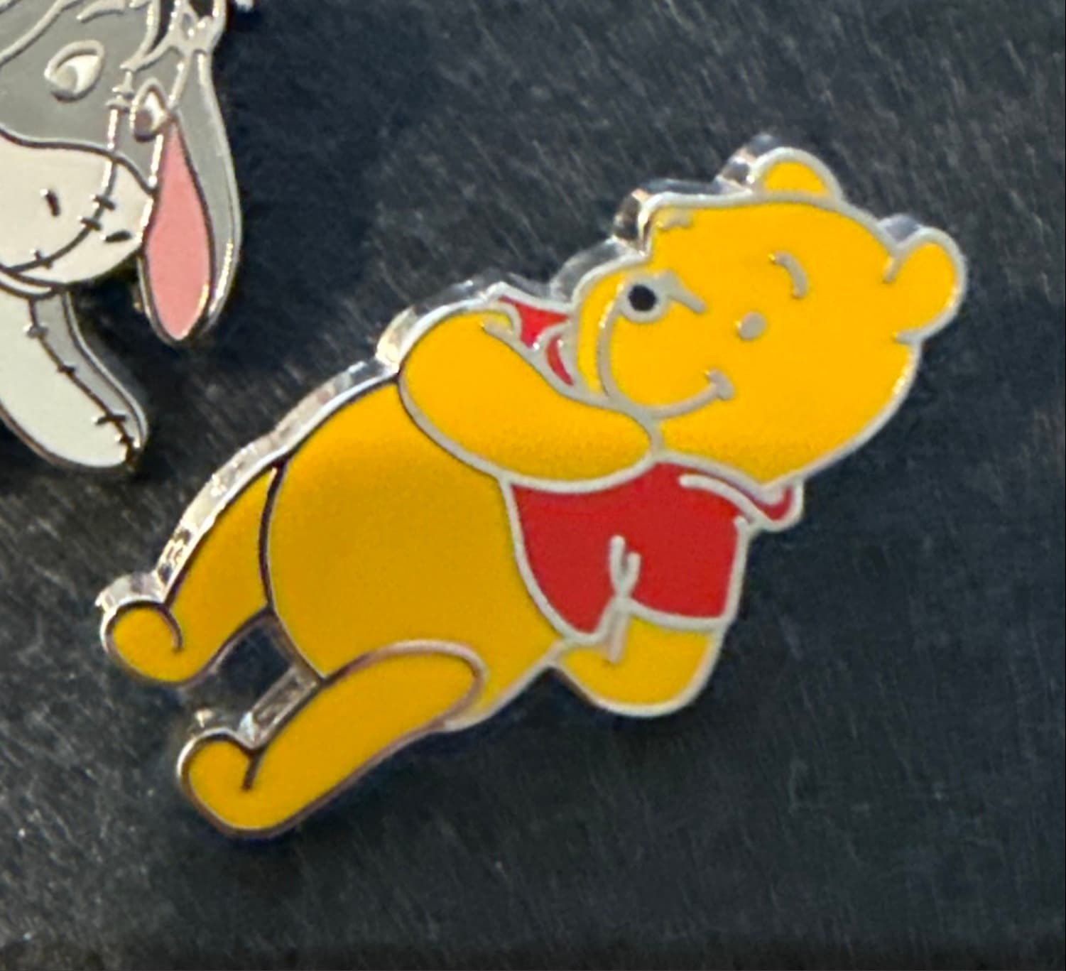Winnie the Pooh (from Pooh and Eeyore 2 Pin Set)