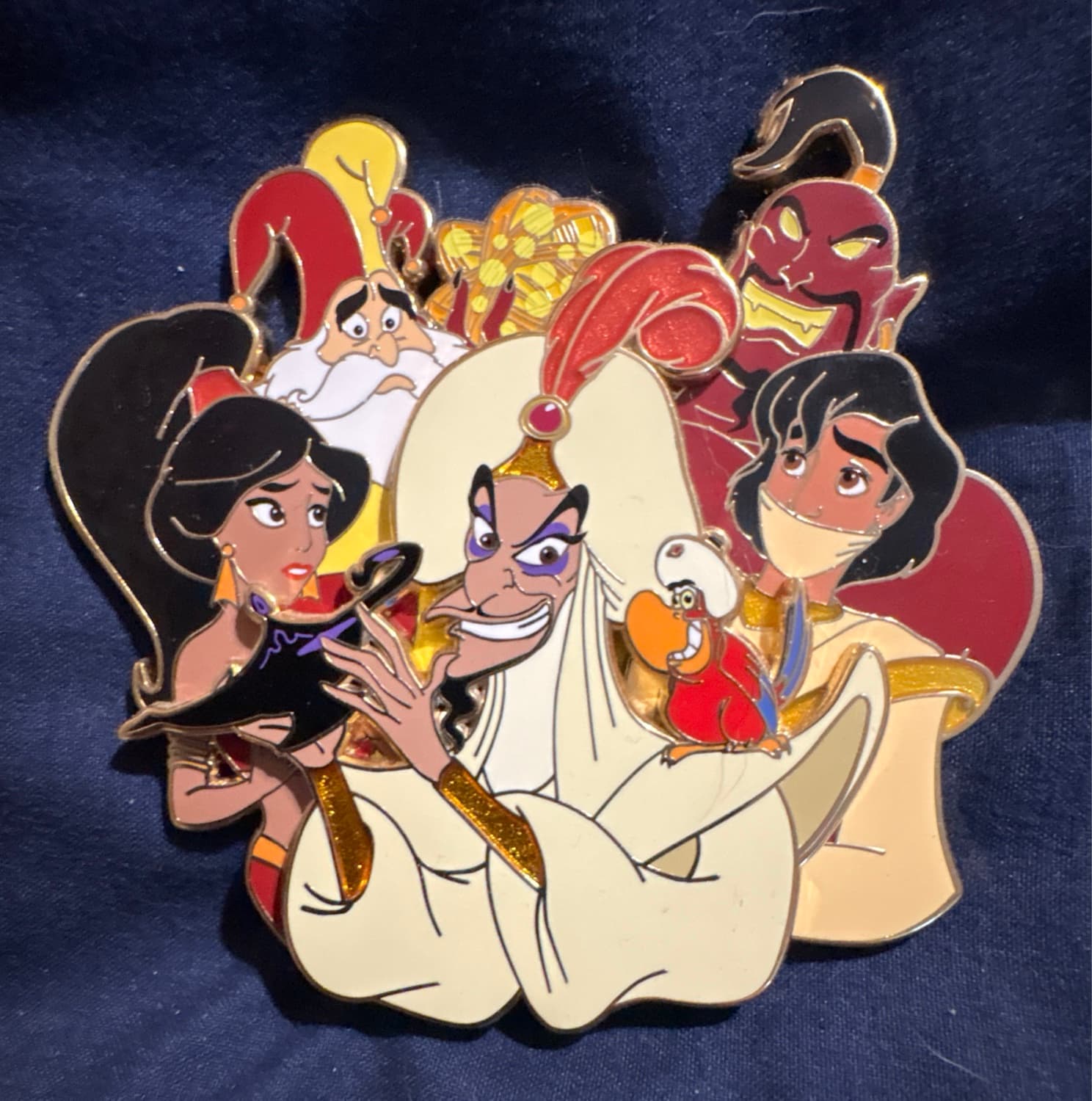 Aladdin cluster fantasy pin