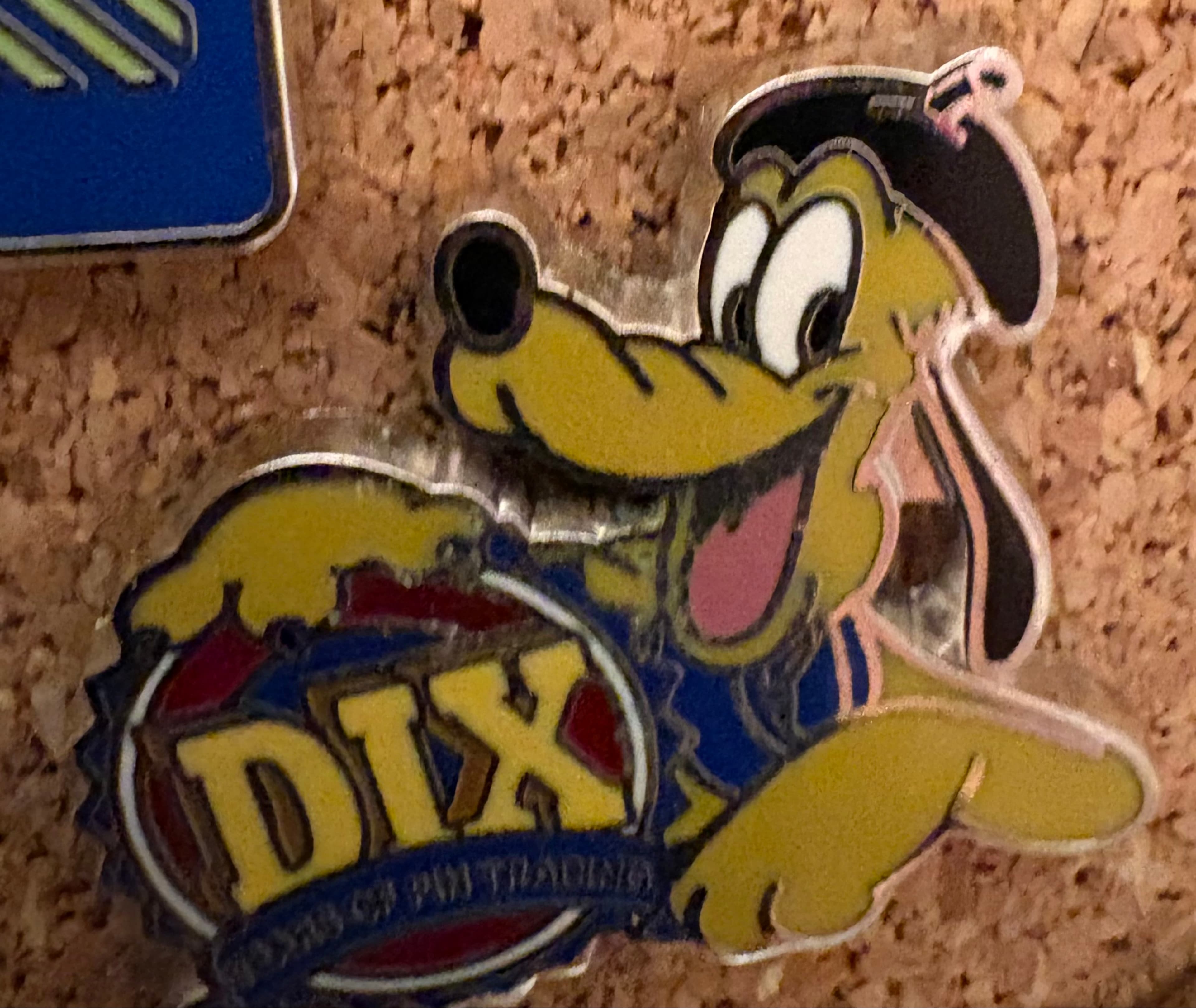 Pluto - DIX - WDW front