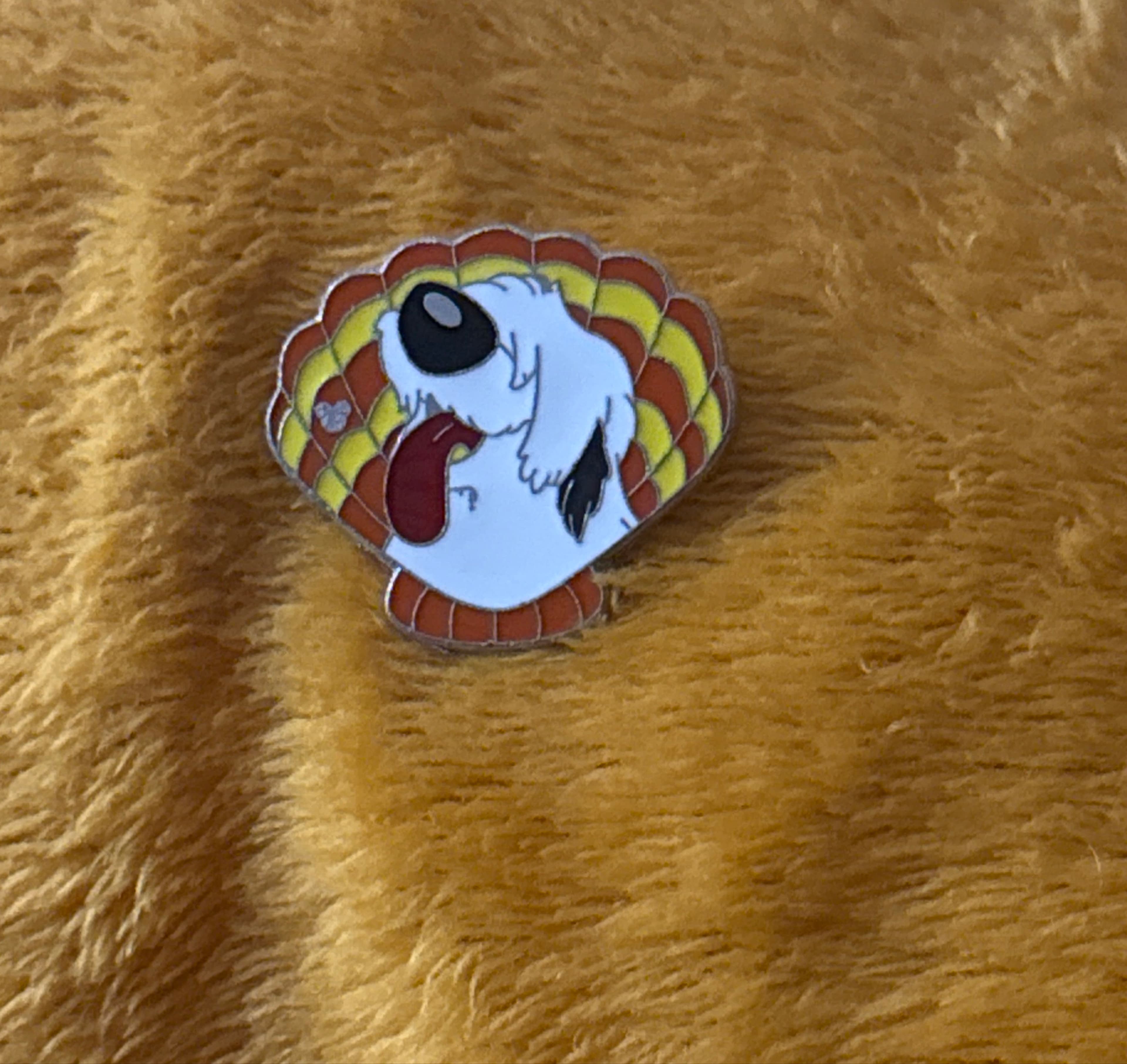 DLR Hidden Mickey 2009: The Little Mermaid Character Shells