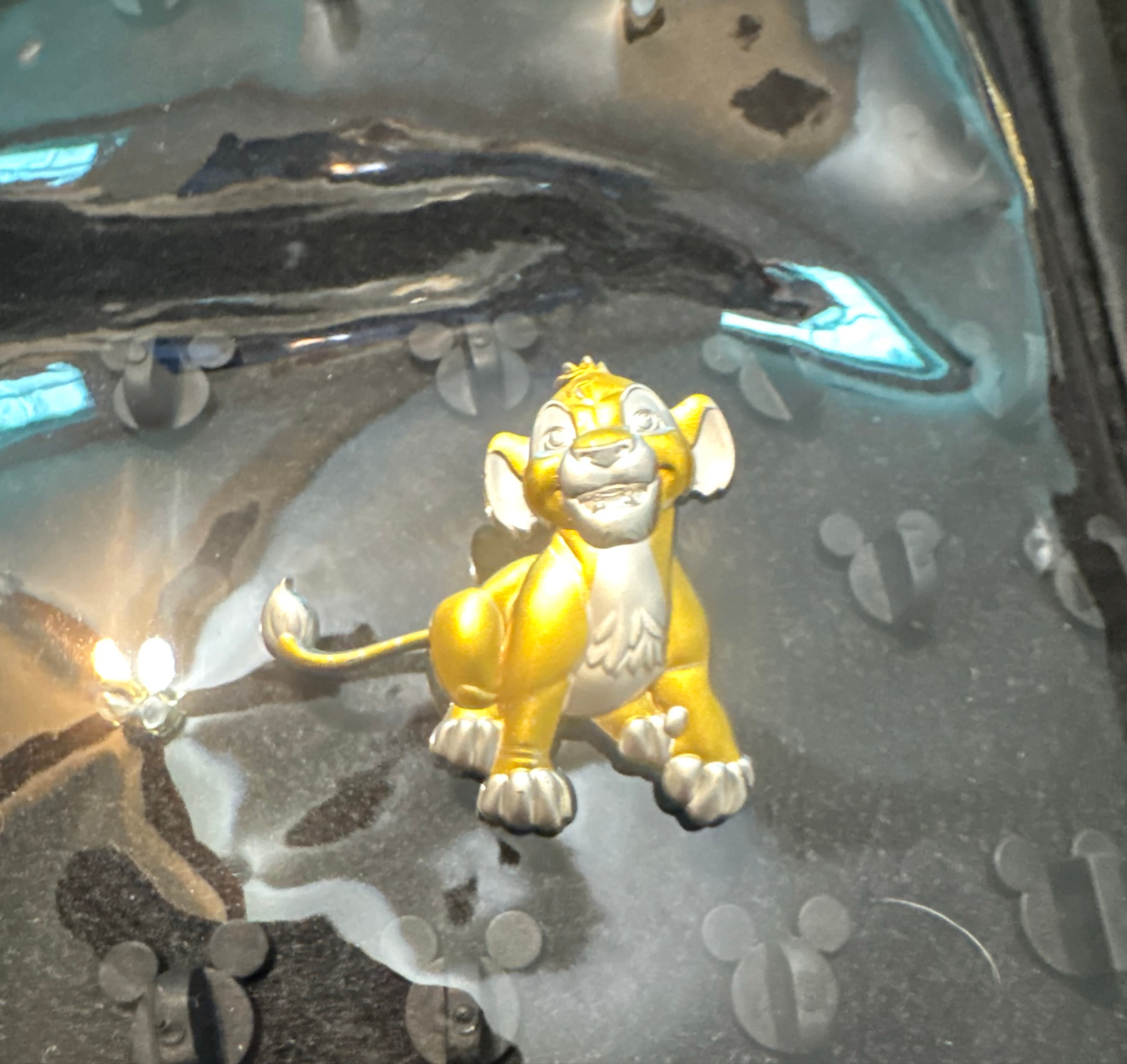 Simba Disney100 Celebration Pin, The Lion King front