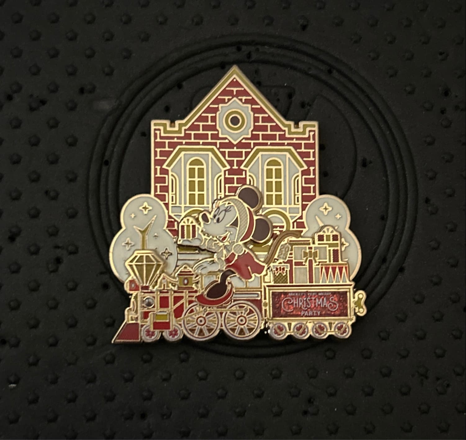 Minnie on Train (COMPLETER) front
