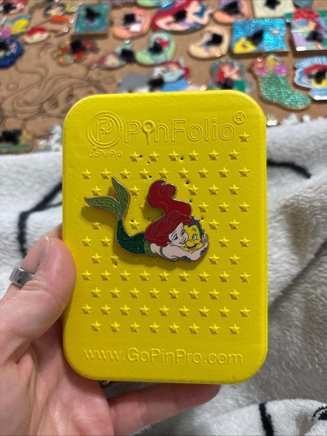 Princess Ariel & Flounder - The Little Mermaid Pin