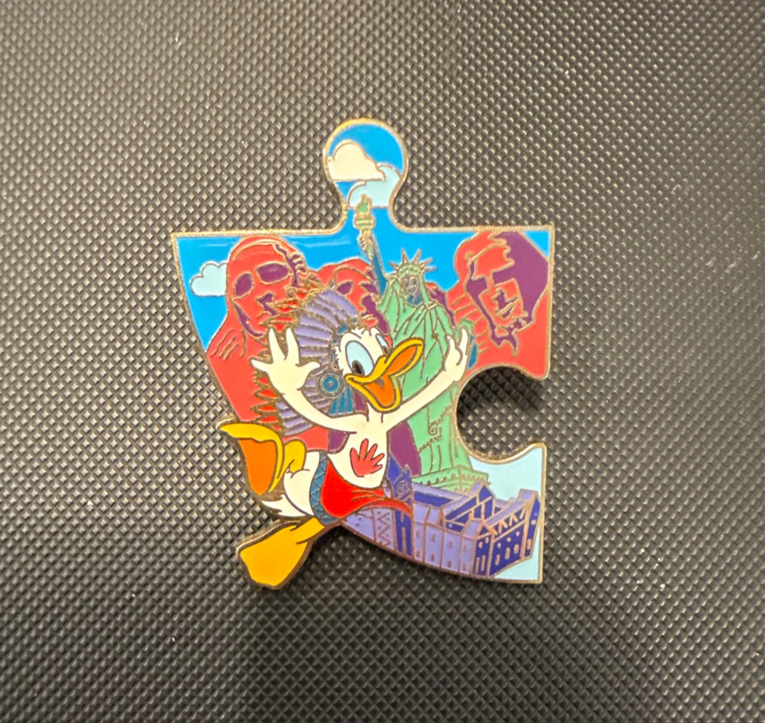 Donald Duck America Landmarks Puzzle Piece Pin