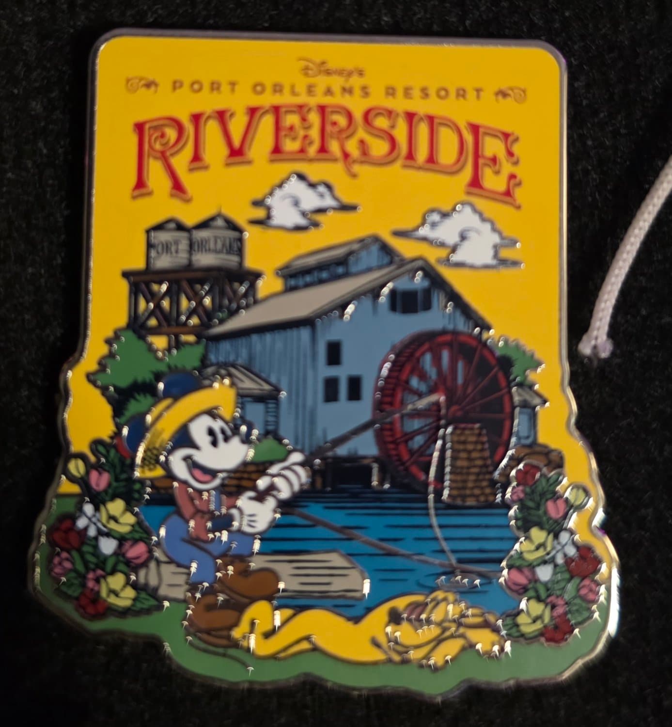 Disney's Port Orleans Resort Riverside - Mickey Mouse Fishing front