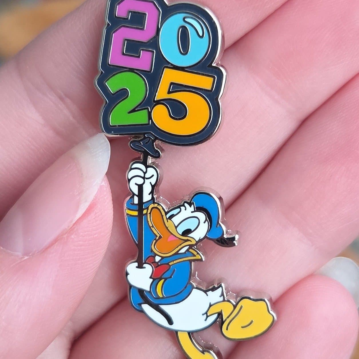 2025 Dated Year Pins - Characters with Balloons Booster Set