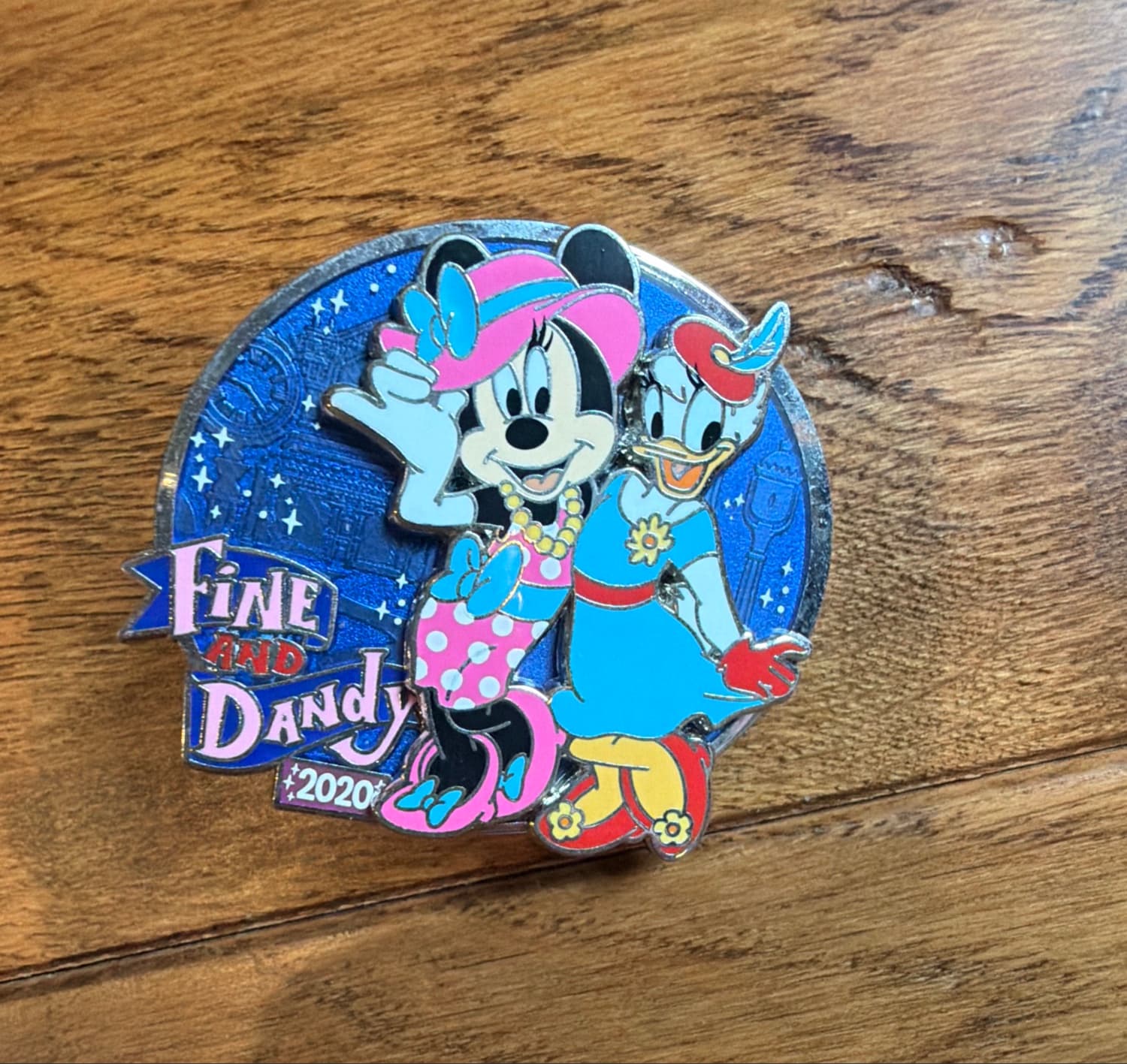 Minnie Mouse and Daisy Duck Fine and Dandy 2020 Limited Edition Pin