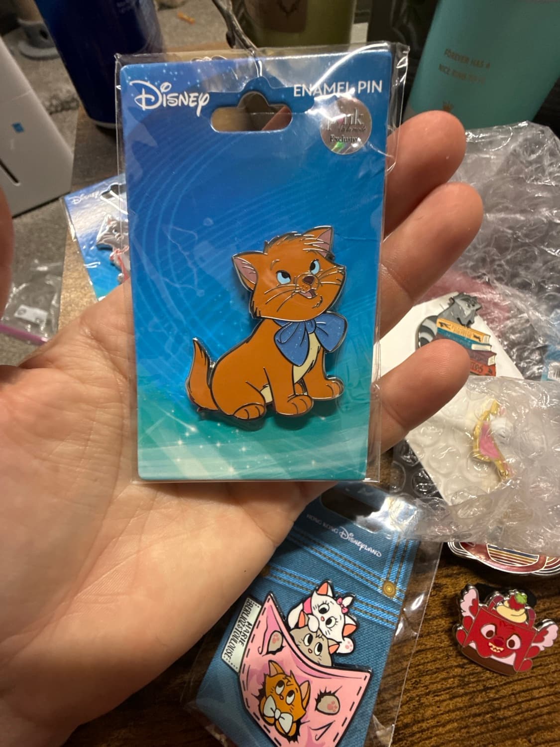 Disney The Aristocats Toulouse Collectible Trading Pin front