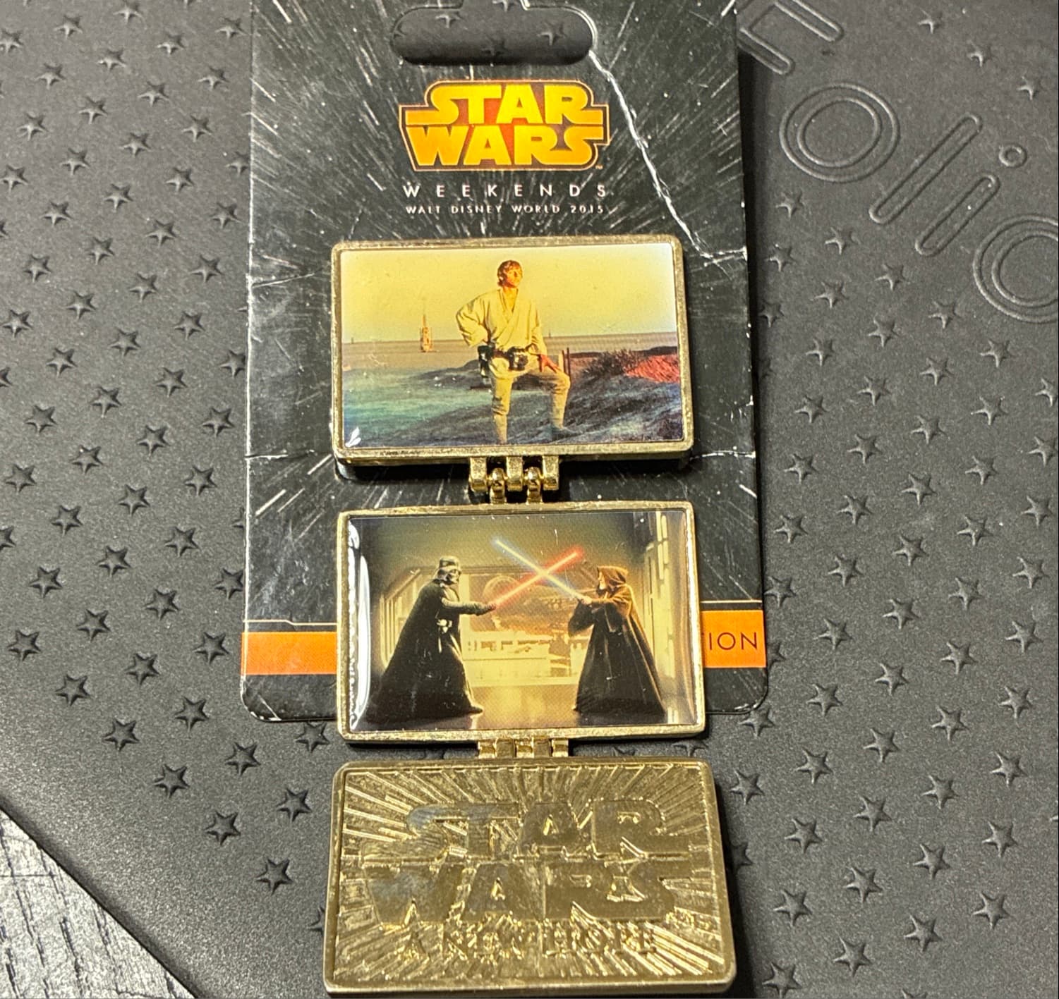 Star Wars Weekends 2015 - A New Hope Hinged Pin front