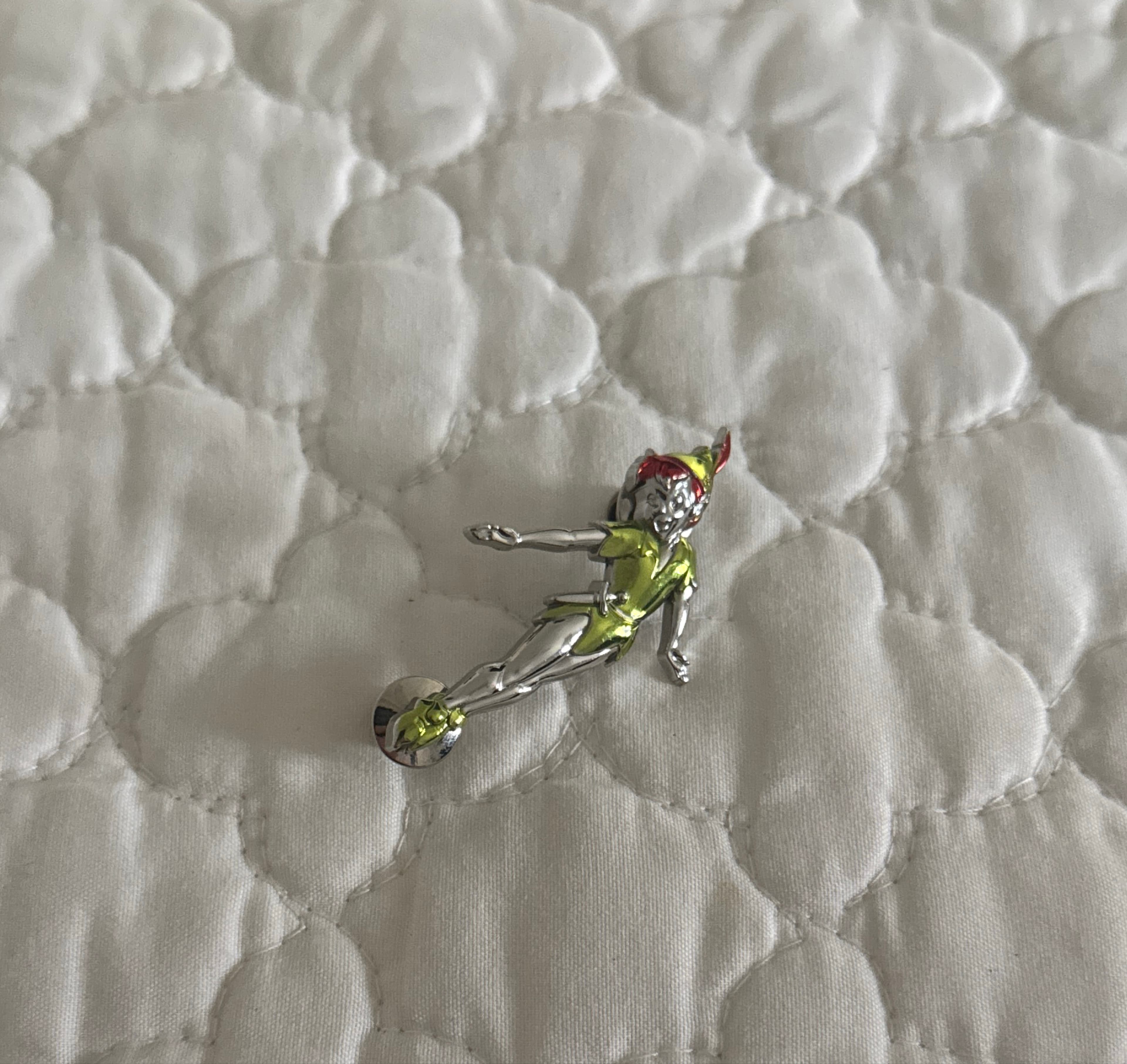 Peter Pan Flying - Sculpted Metallic Collection