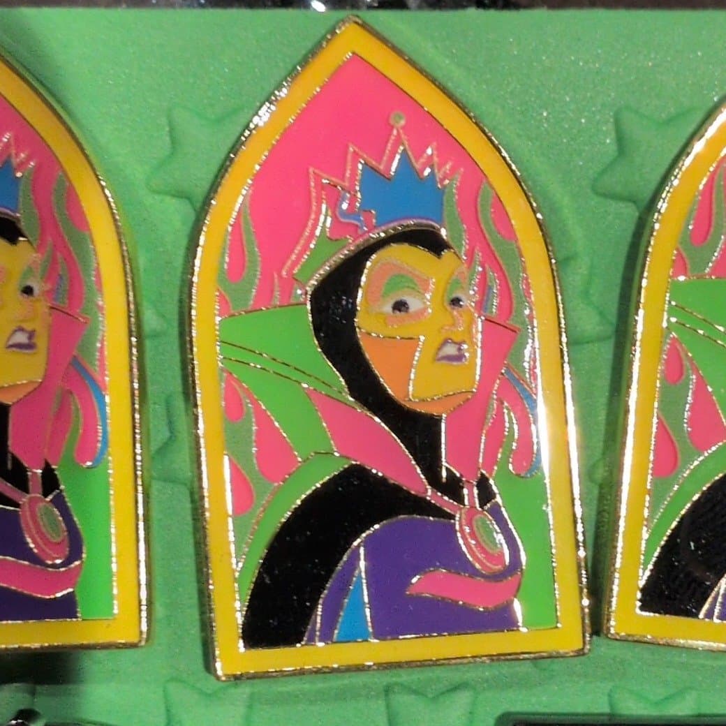 Disney Villains Faux Pin Set