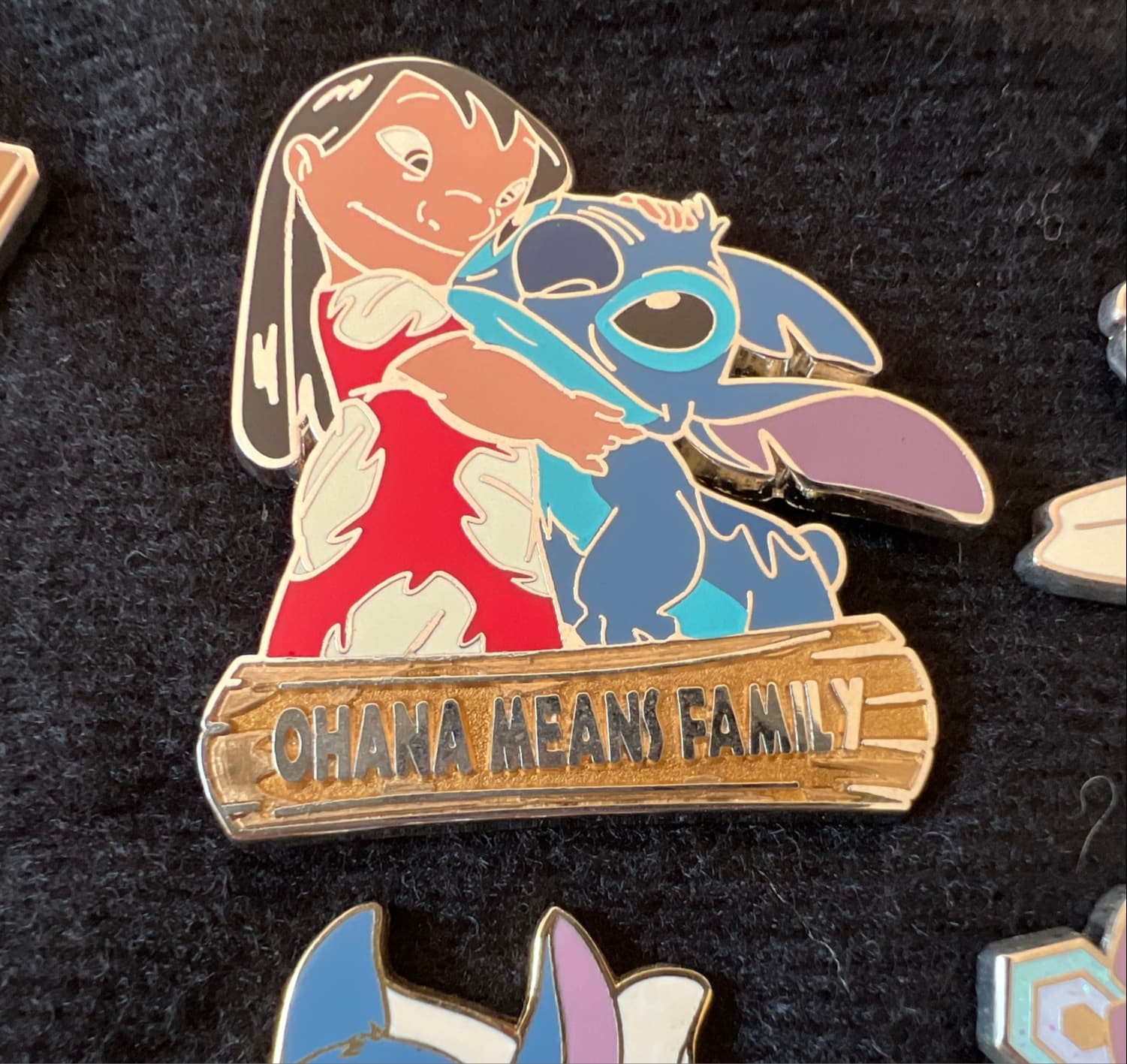 Lilo & Stitch - Ohana Means Family front