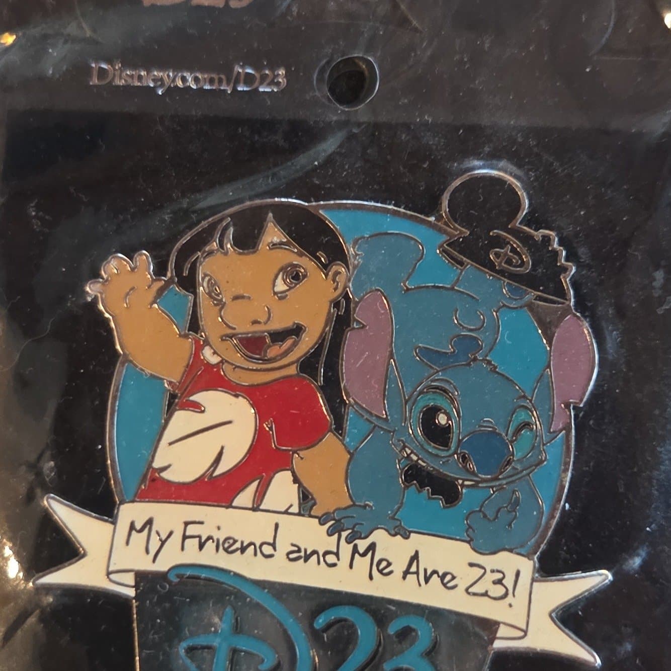 D23 'Refer-A-Friend' Set