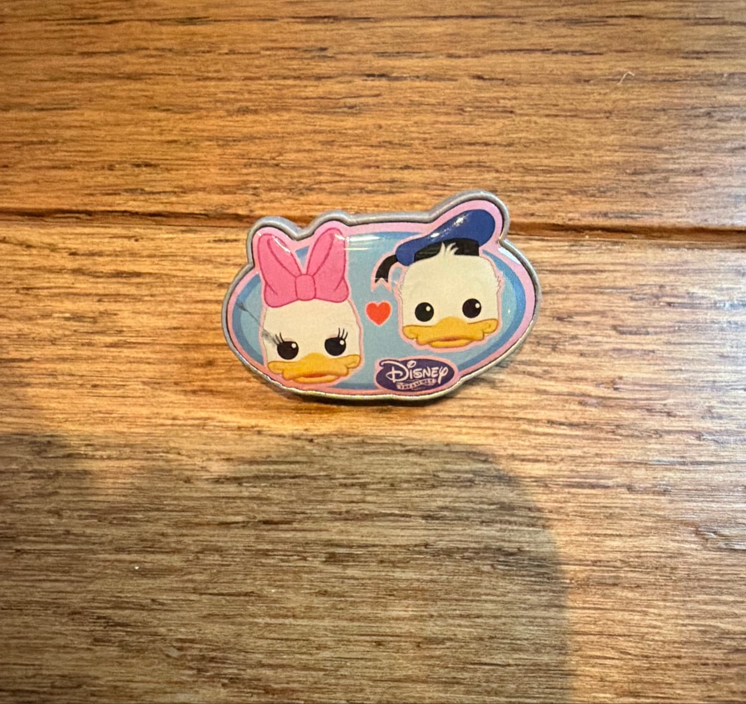 Funko - Disney Treasures - Daisy & Donald Pin front