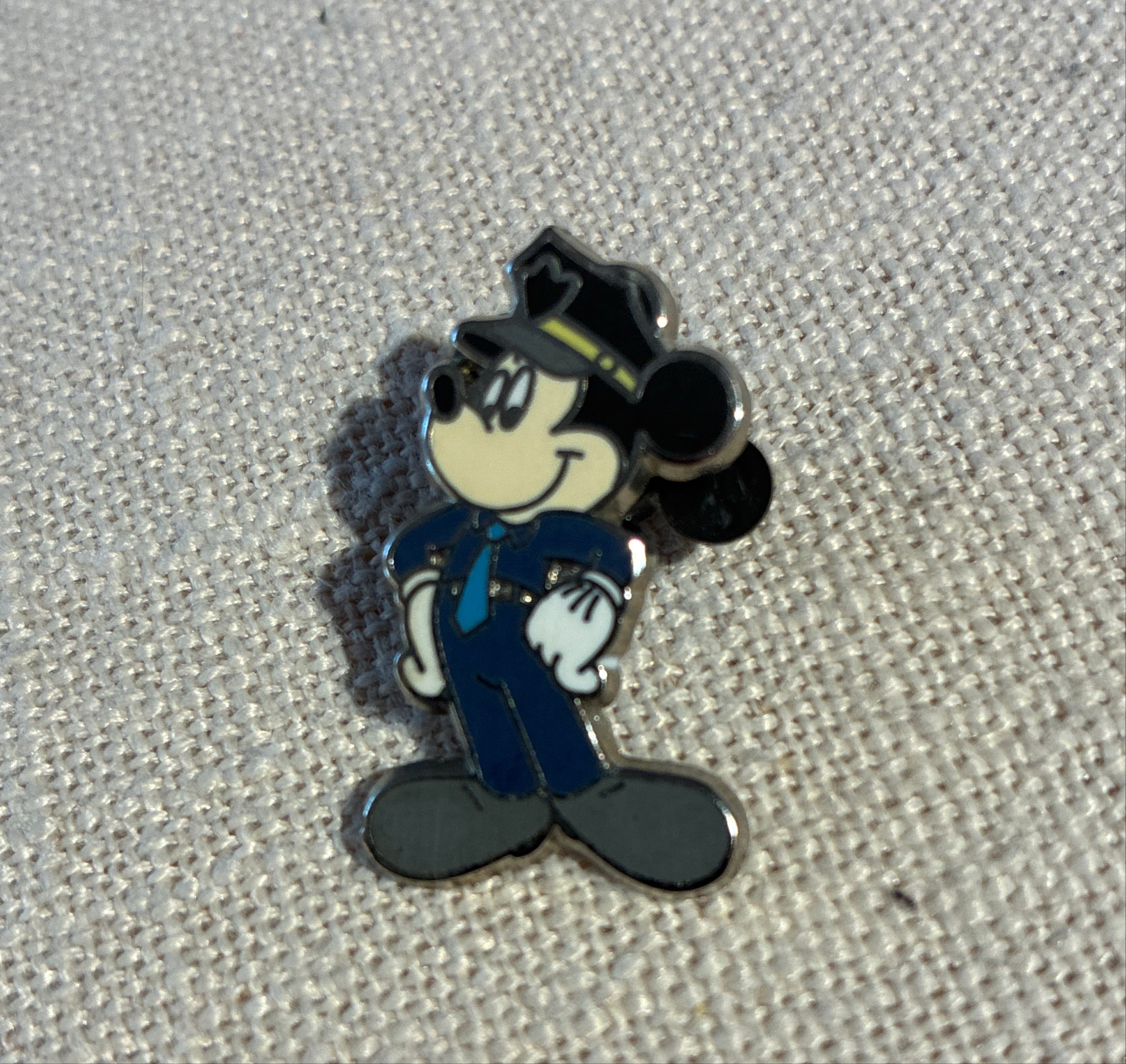 Mickey Mouse Professions Mystery Collection - Police Officer / Security