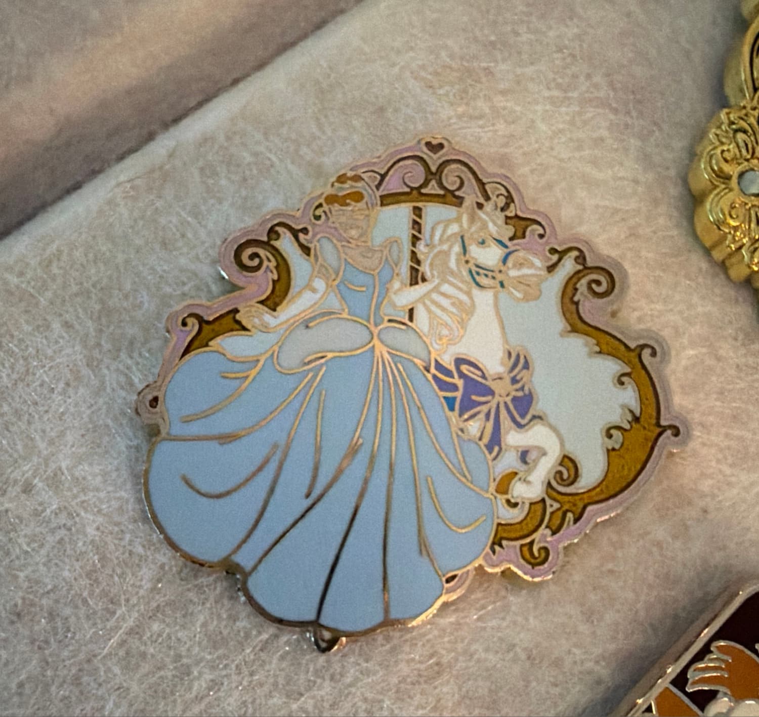 Cinderella on Carousel Horse Glitter Heart Pin