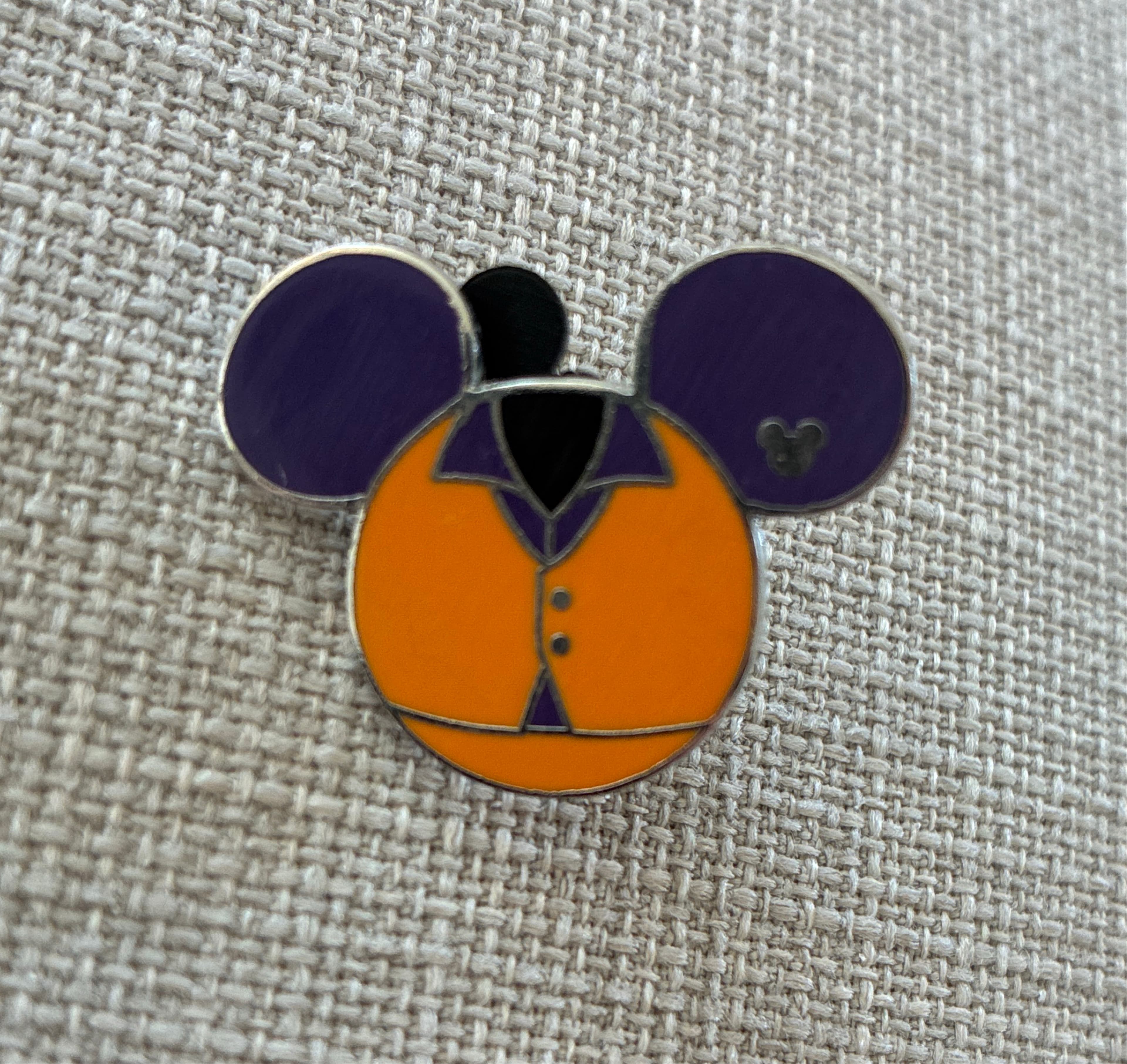 Mickey Mouse Hidden Mickey Completer Pin - Dark Orange Pin Trading Logo