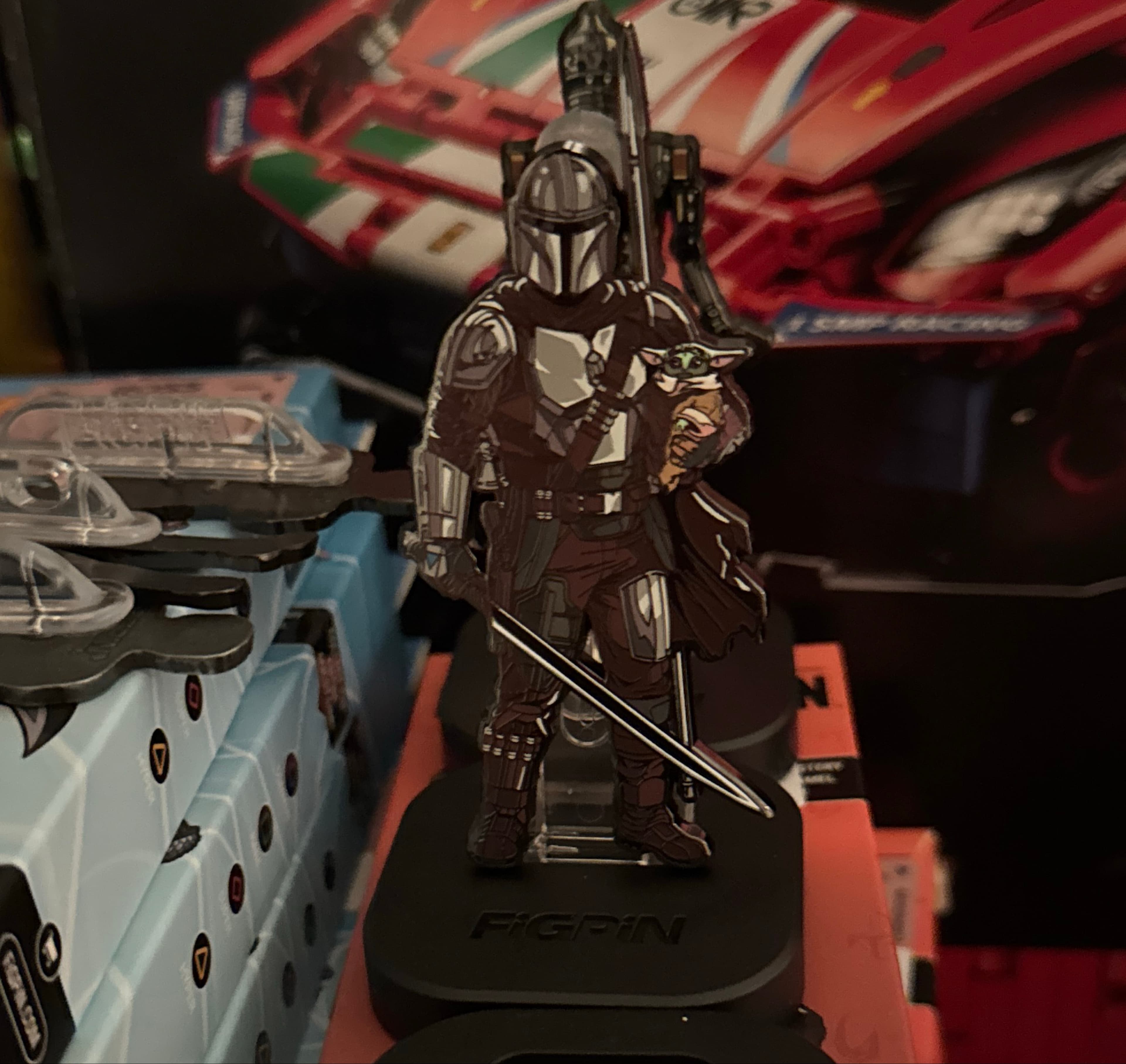 The Mandalorian with Grogu and Darksaber - Star Wars: The Mandalorian - FiGPiN front